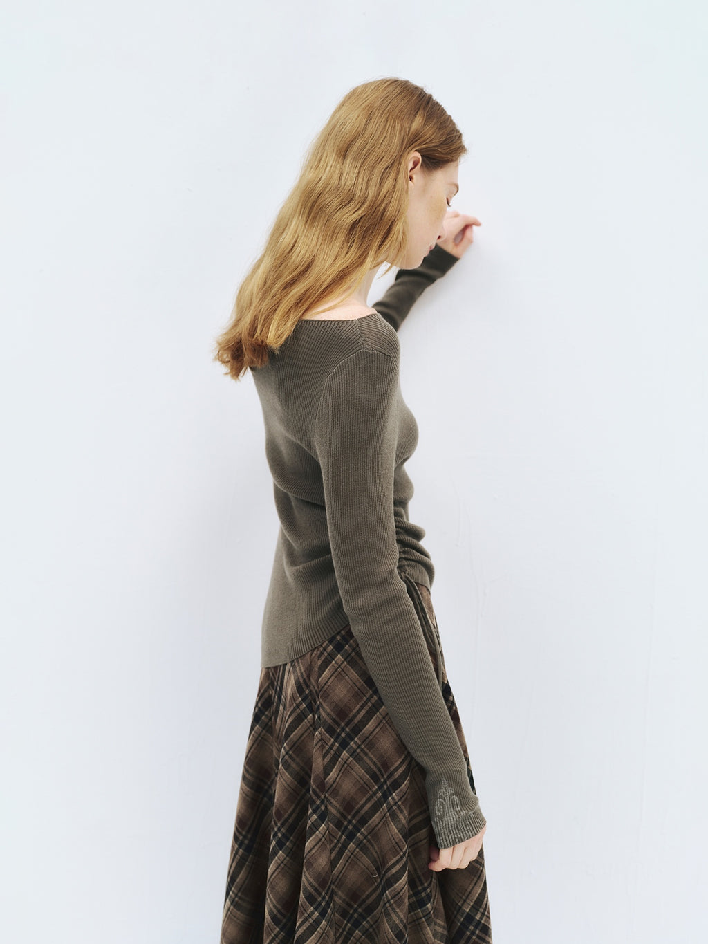 someonesometimes Soft Acrylic Wool Nylon Blend Slim Fit Printed Boat Neck Women Mud Green Sweater