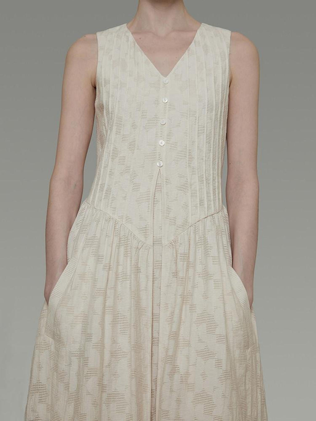 unspoken Elegant Jacquard V-neck High Waist A Line Sleeveless Work Off White Maxi Dresses