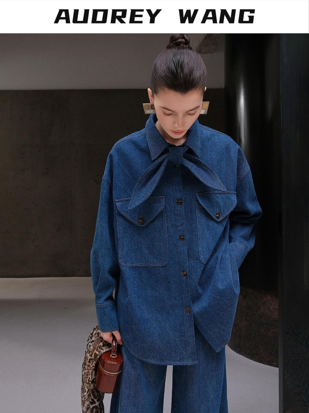 audreyyang Vintage Bow Loose Fit Cotton Lapel Patch Pocket Casual Women Denim Jackets