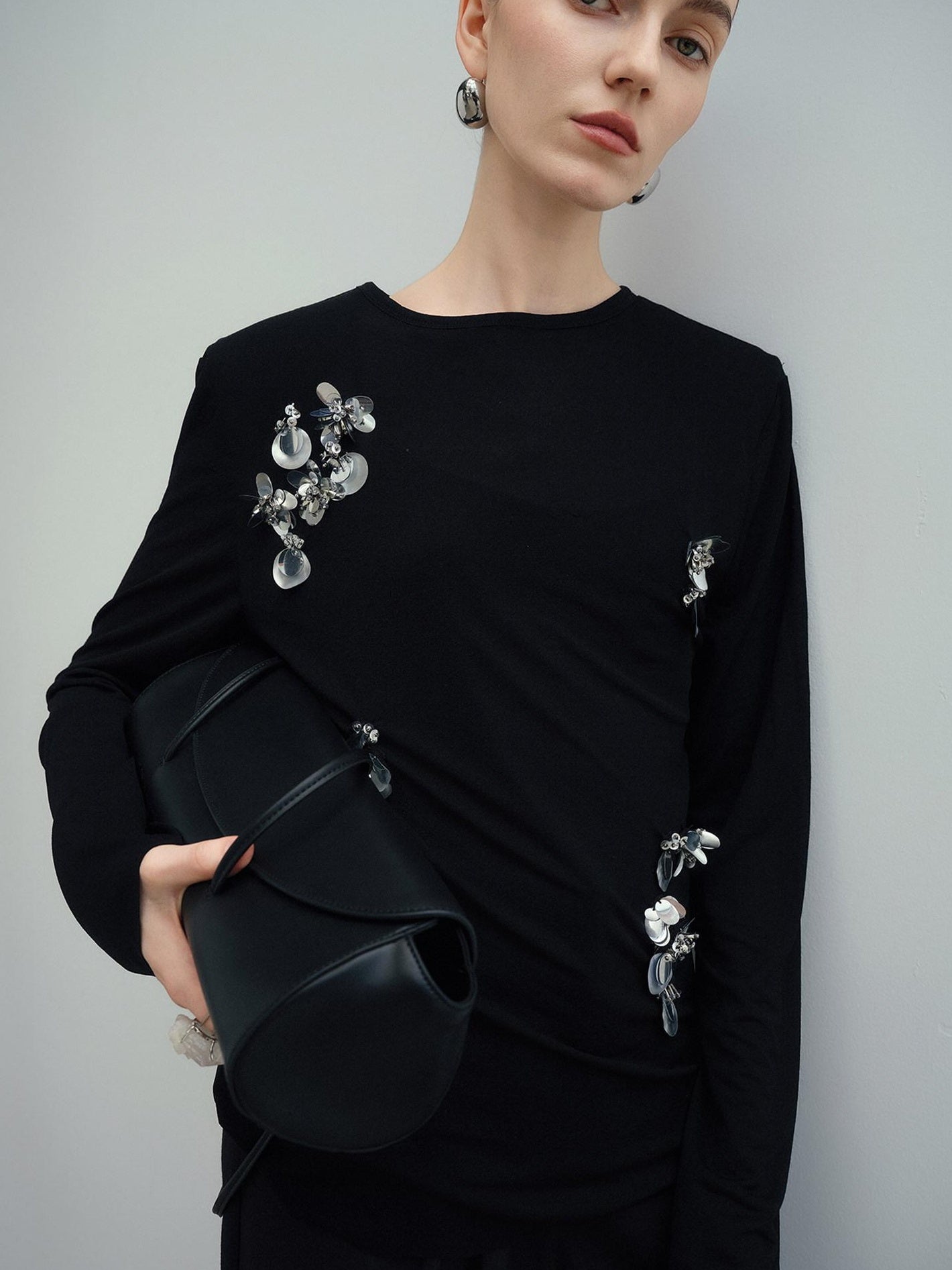 audreyyang Slim Minimal Office Crew Neck Long Sleeve Acetate Blend Black Cropped Jackets
