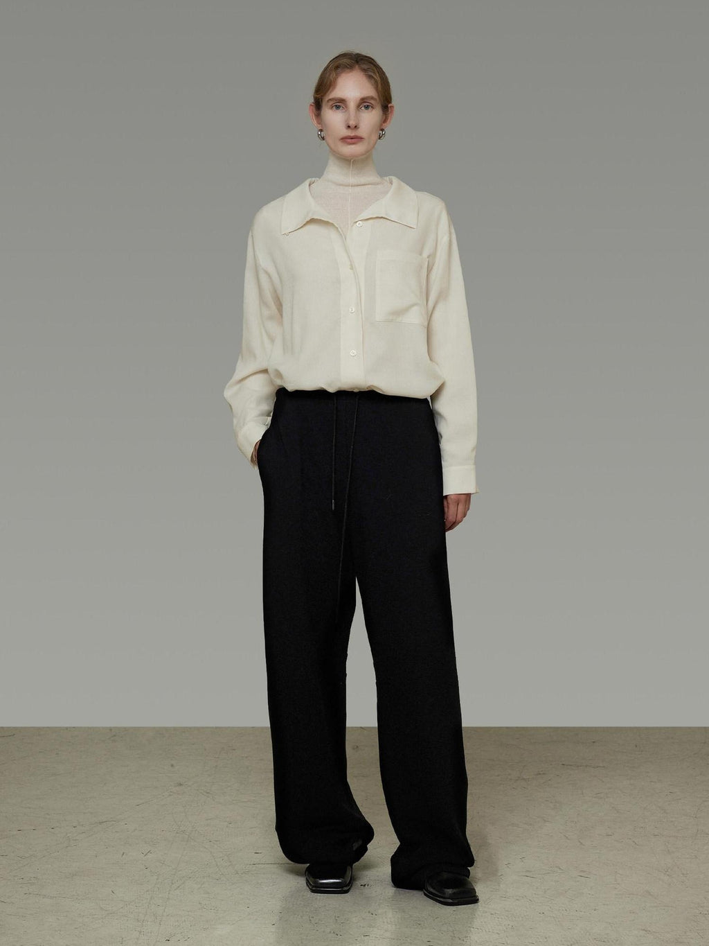 unspoken Breathable Lyocell Relaxed Button Collar Patch Pocket Women Beige Shirts