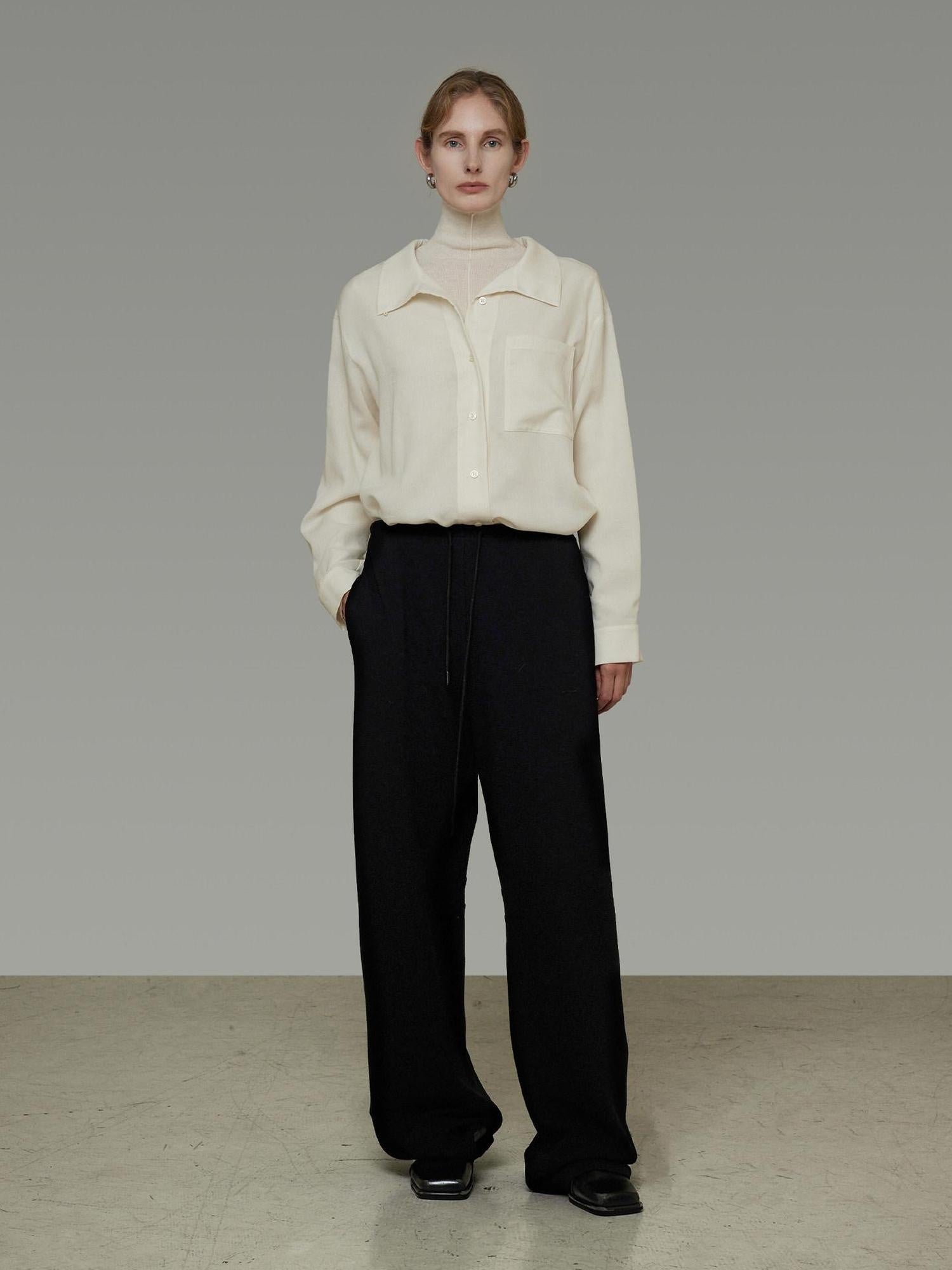 unspoken Breathable Lyocell Relaxed Button Collar Patch Pocket Women Beige Shirts