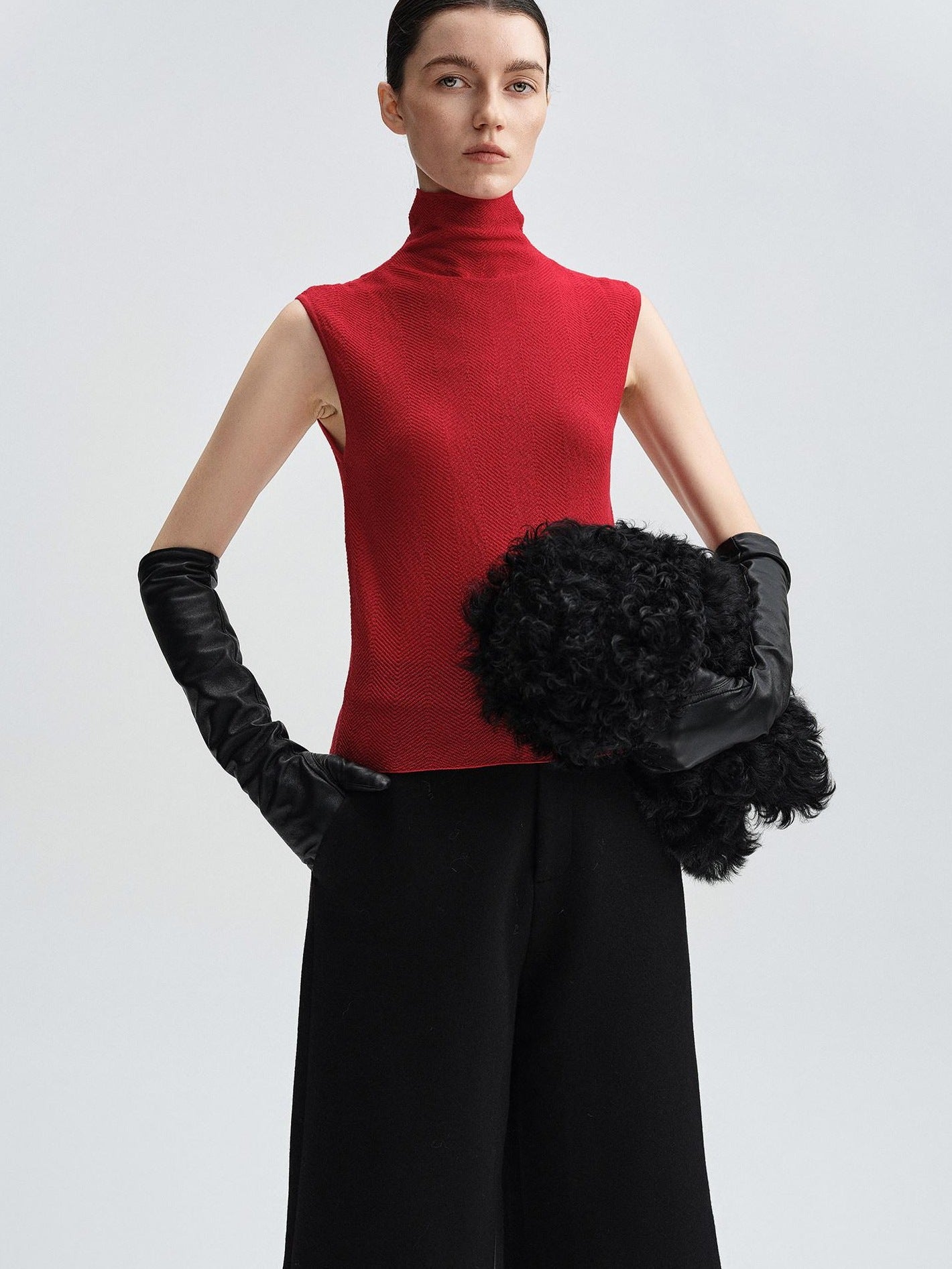 audreyyang Paris Red Slim 100 Percent Sheep Wool High Neck Sleeveless Off Shoulder Crop Tops