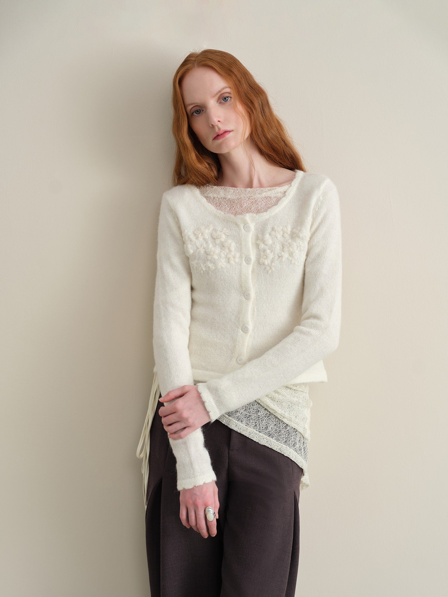 someonesometimes Hand Crochet Wool Floral Scallop Edge Casual Crewneck Button Women Cardigans