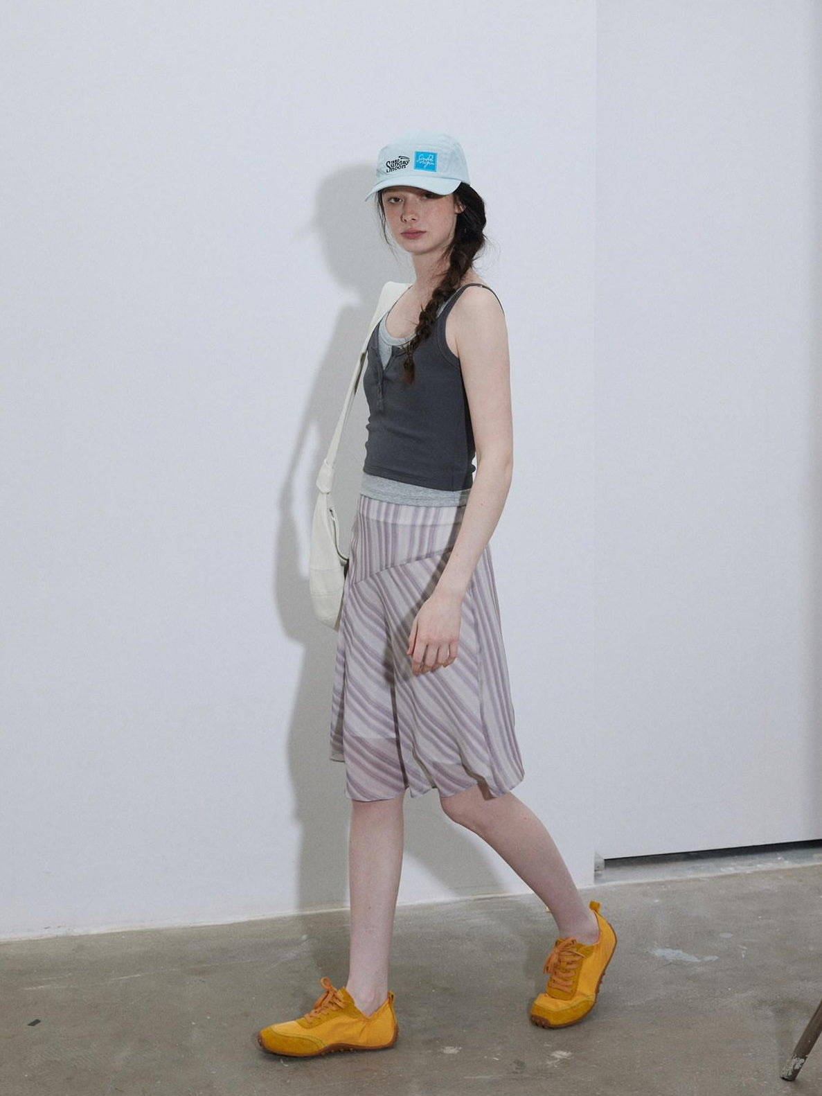 Lofi choose Slim Fit Commuter Sleeveless Outerwear For Women Tank Top Camisoles