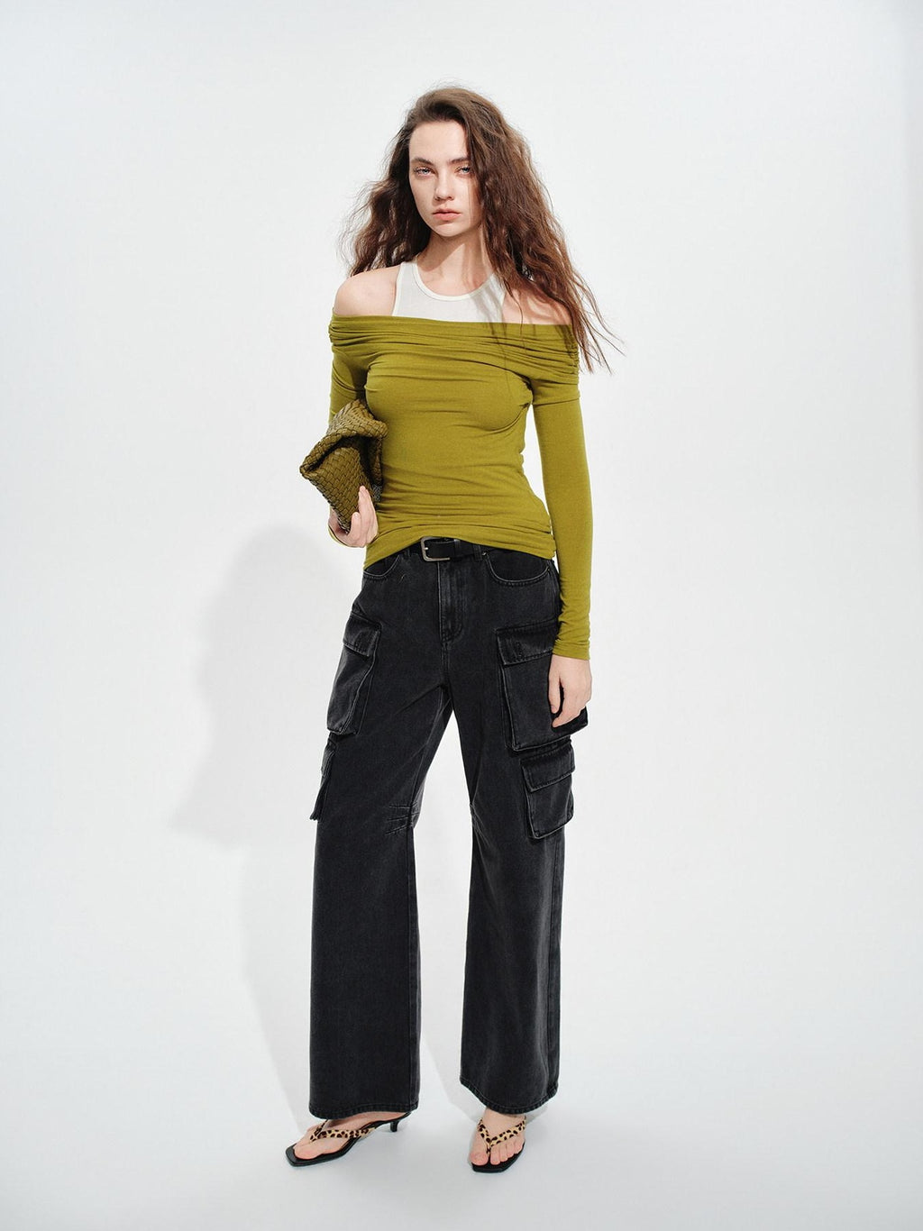 audreyyang Wool Blend Slim Fit Mock Neck Women Casual Stretch Long Sleeve T-Shirts