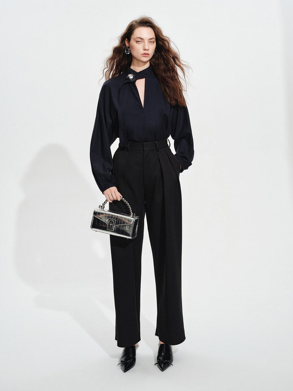 audreyyang Shape Retaining Loose Long Lantern Sleeve Pullover Navy Polyester Women Blouses