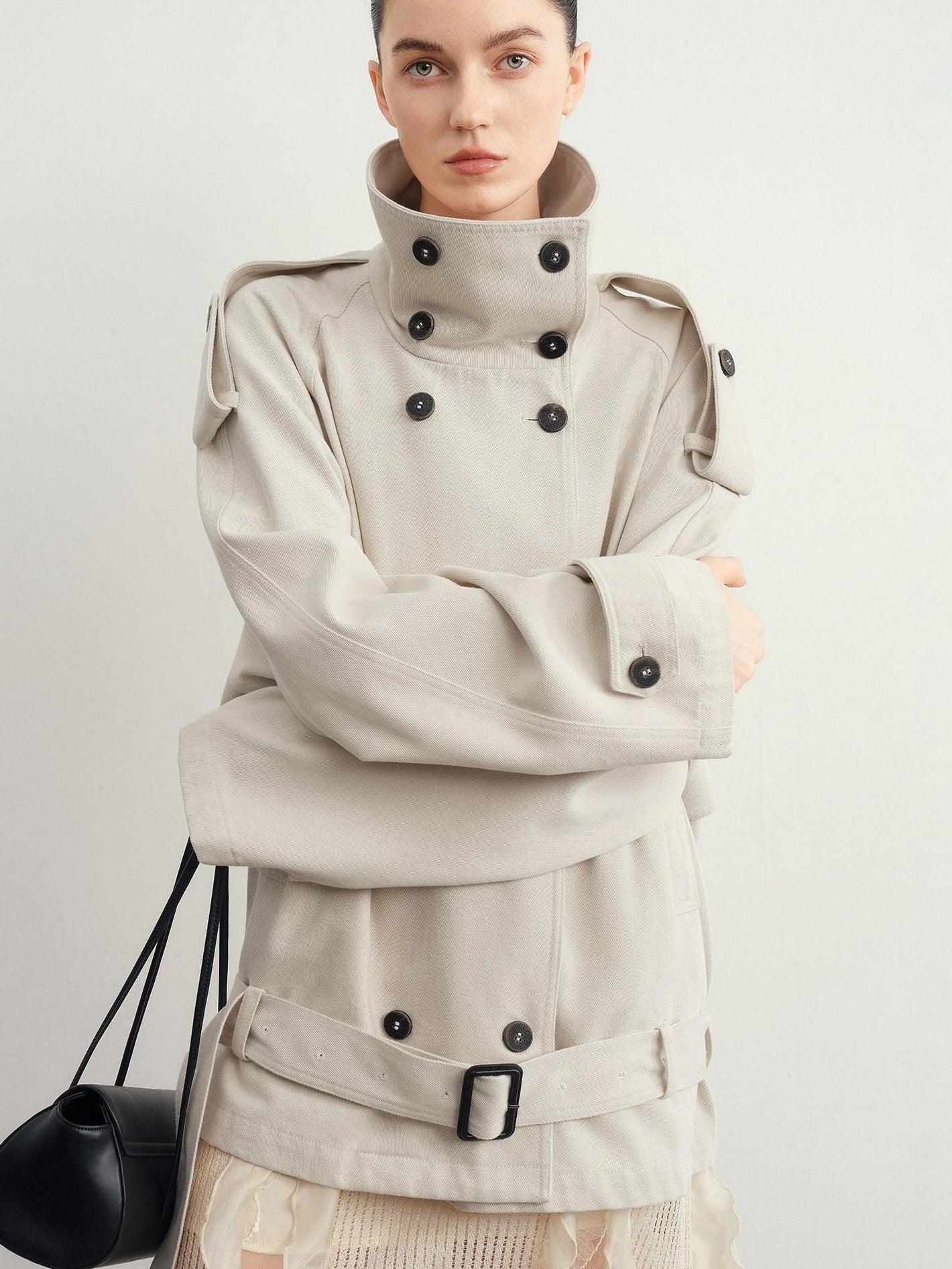 audreyyang Commuter Straight Fit Midlength Doublebreasted Epaulet Beige Women Denim Jackets