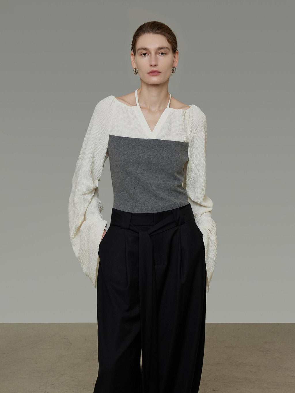 unspoken Breathable Cotton Contrast V-neck Loose Longsleeve Tie Front Women Blouses