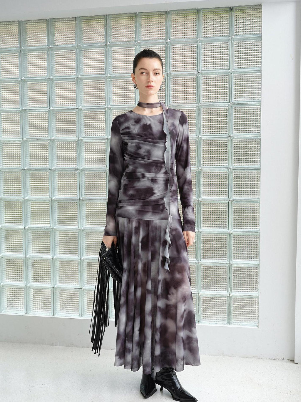audreyyang Elegant Sash Fitted Knit Long Sleeve Grey Ombre Maxi Dresses