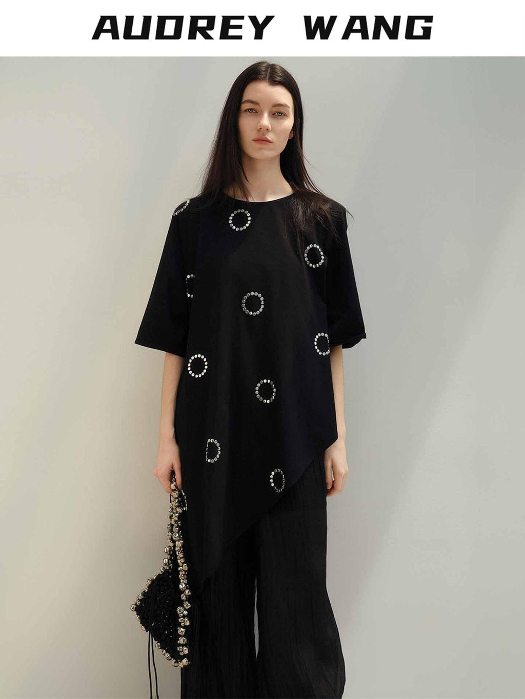 audreyyang Rhinestone Asymmetric Loose Commuter Cotton Black Women Short Sleeve T-Shirts