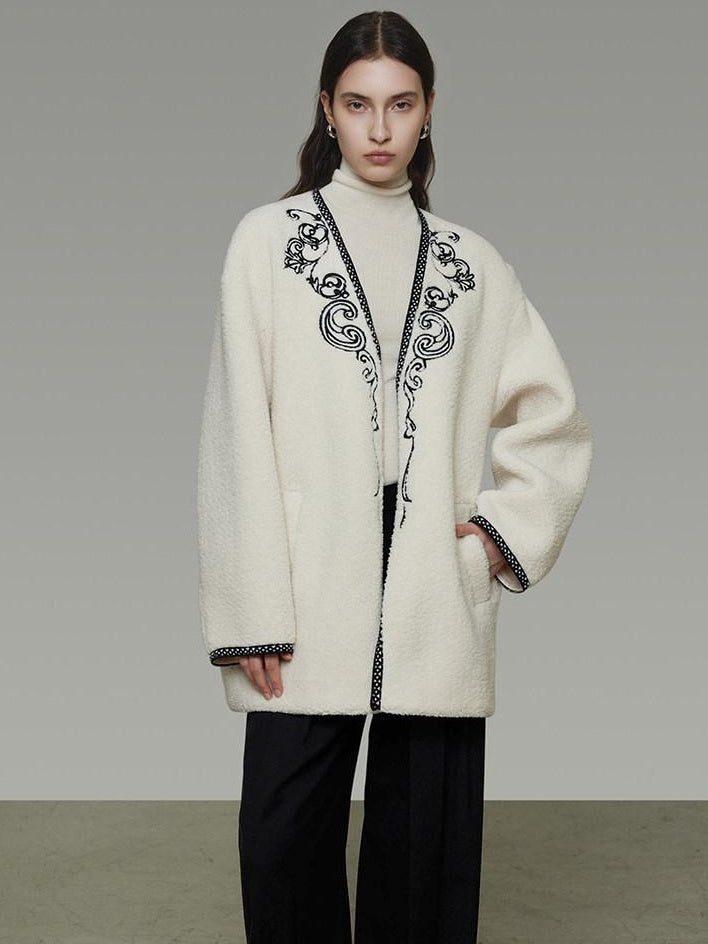 unspoken 3D Tailored Clean Minimalist Loose Fit Women Office White Polyester Short Coat