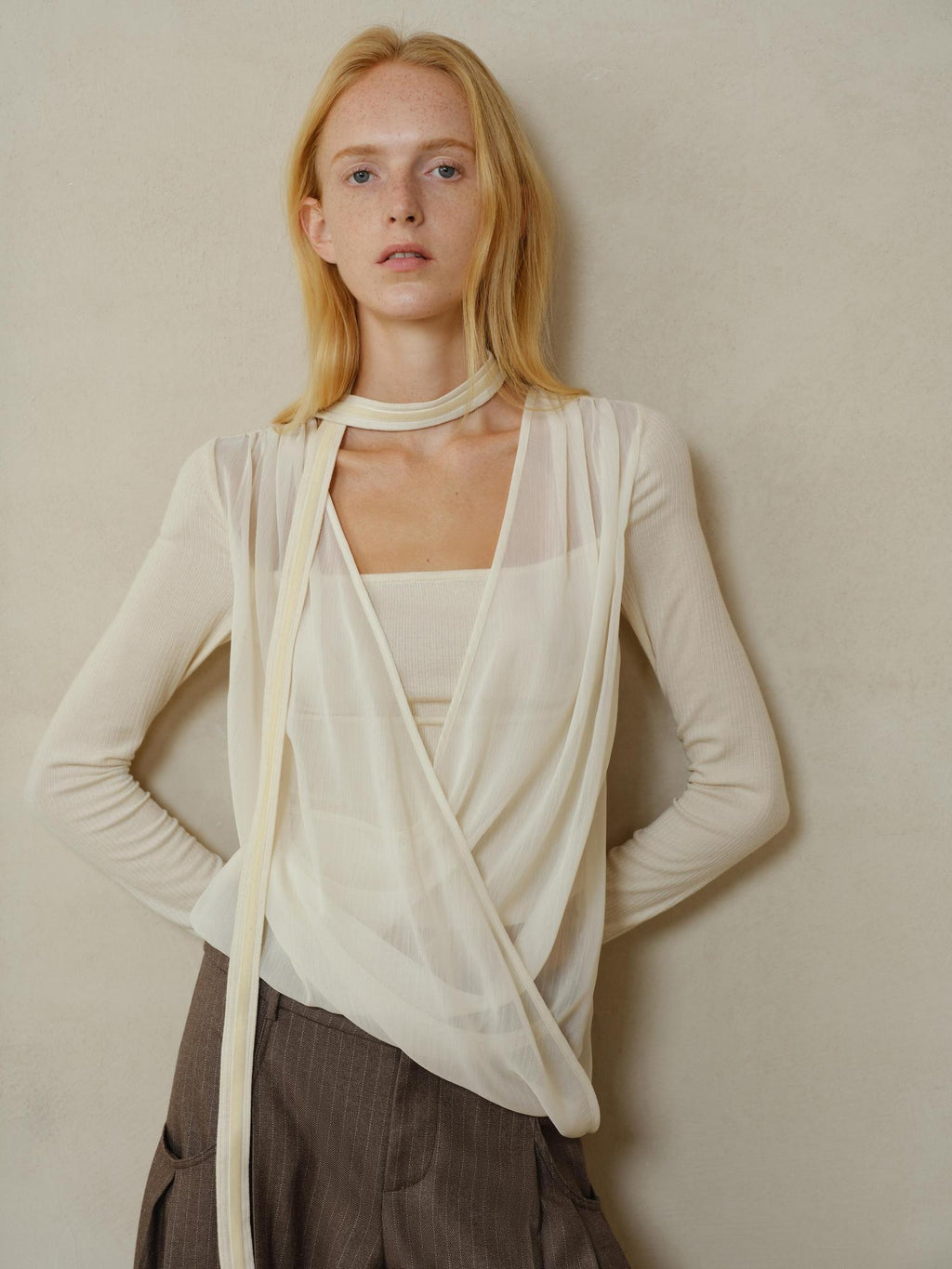 someonesometimes Soft Wool Blend Slim Round Neck Long Sleeve Women Almond Beige Knit Cardigans