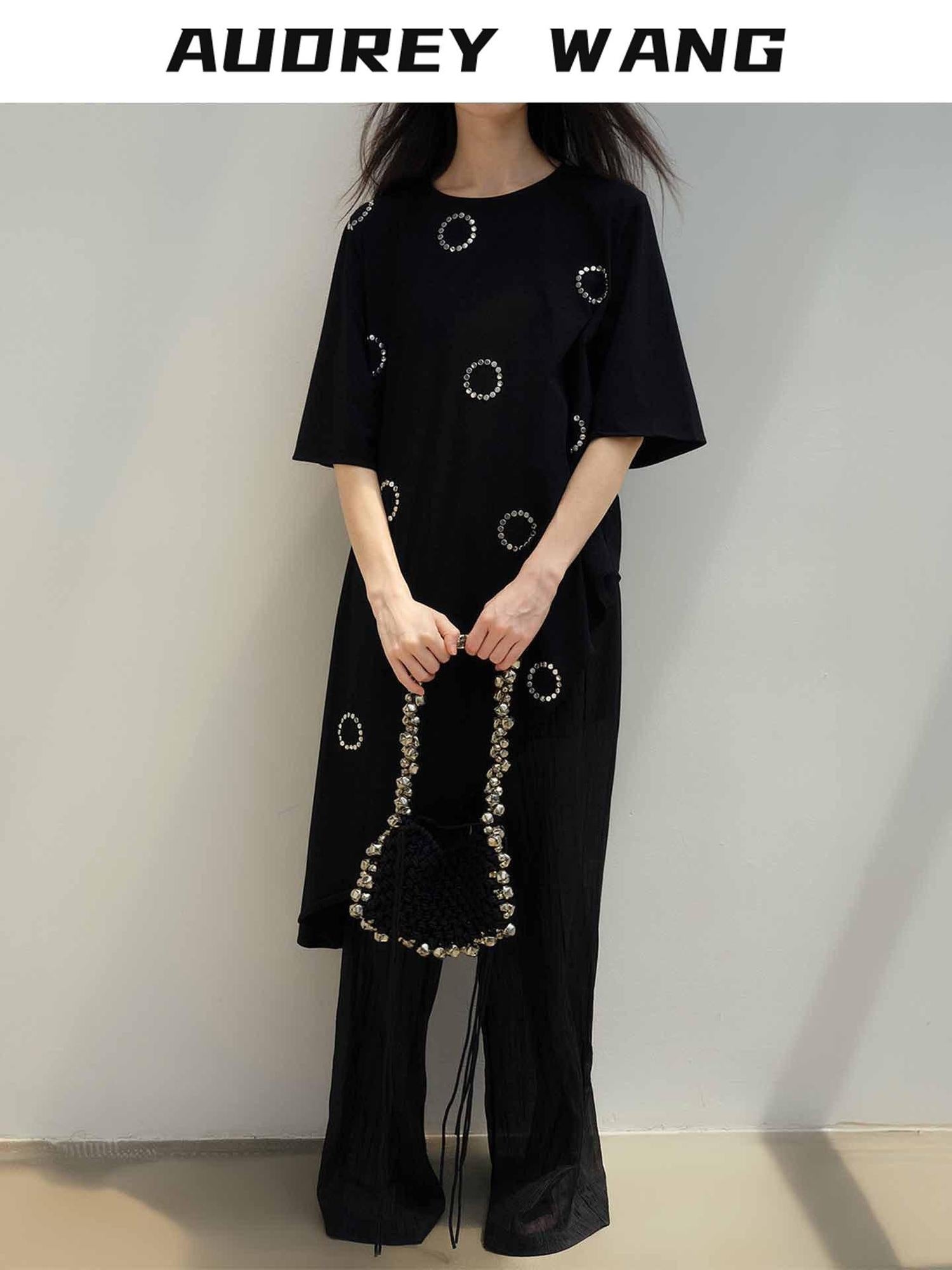 audreyyang Rhinestone Minimal Asymmetric Loose Fit Cotton Midlength Short Sleeve T-Shirts