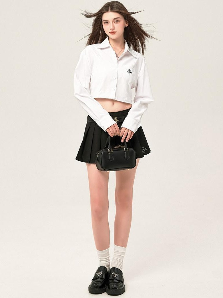 ikyou Embroidered Square Neck Long Sleeve Straight Minimal Poly Cotton Basic Crop Tops