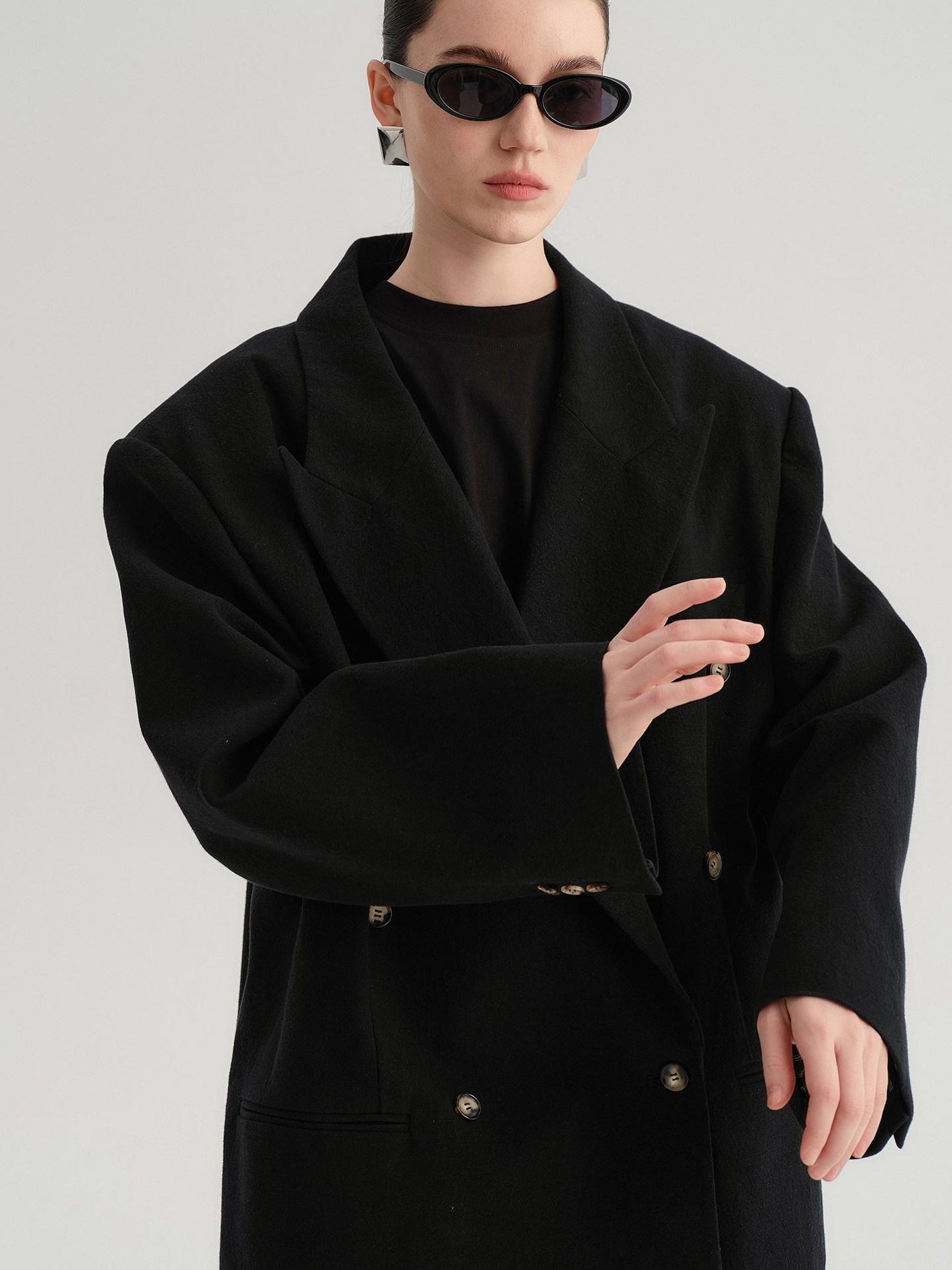 audreyyang Cotton Linen Blend Double Breasted Relaxed Casual Women Commuter Black Blazers