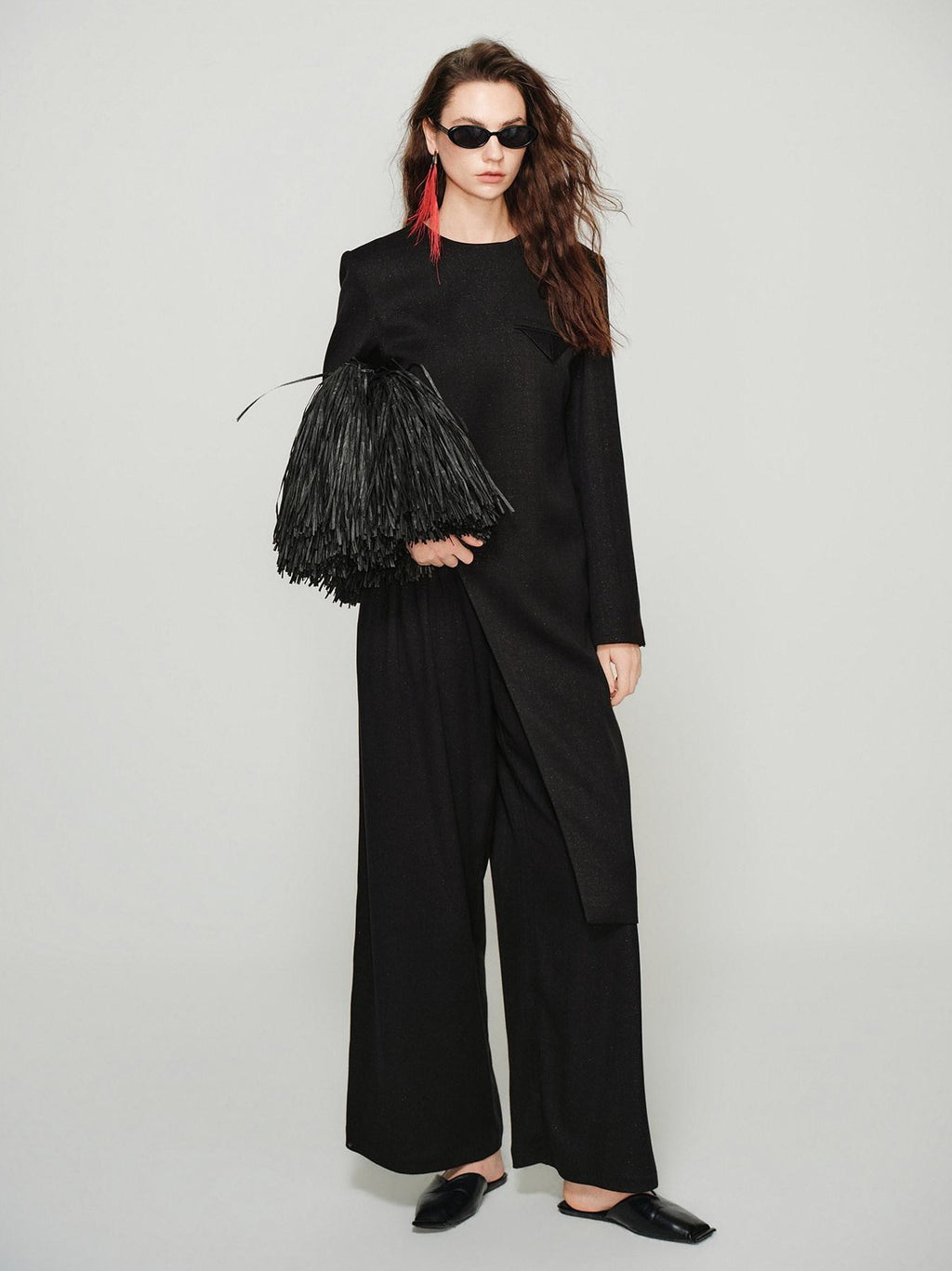 audreyyang Elegant Slim Waist Poly Blend Round Neck Midlength Pullover Black Long Coats
