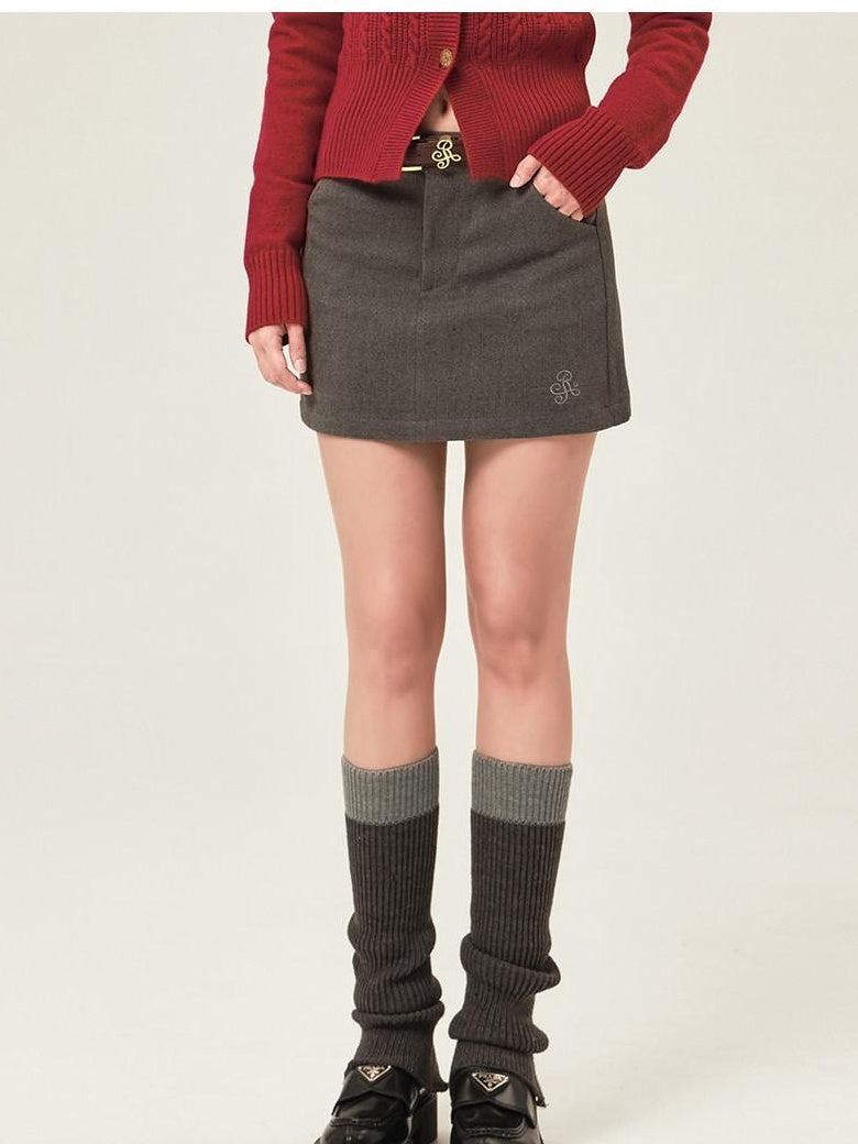 ikyou Shape Retaining Embroidered Casual A Line Low Waist Slim Black Mini Skirts