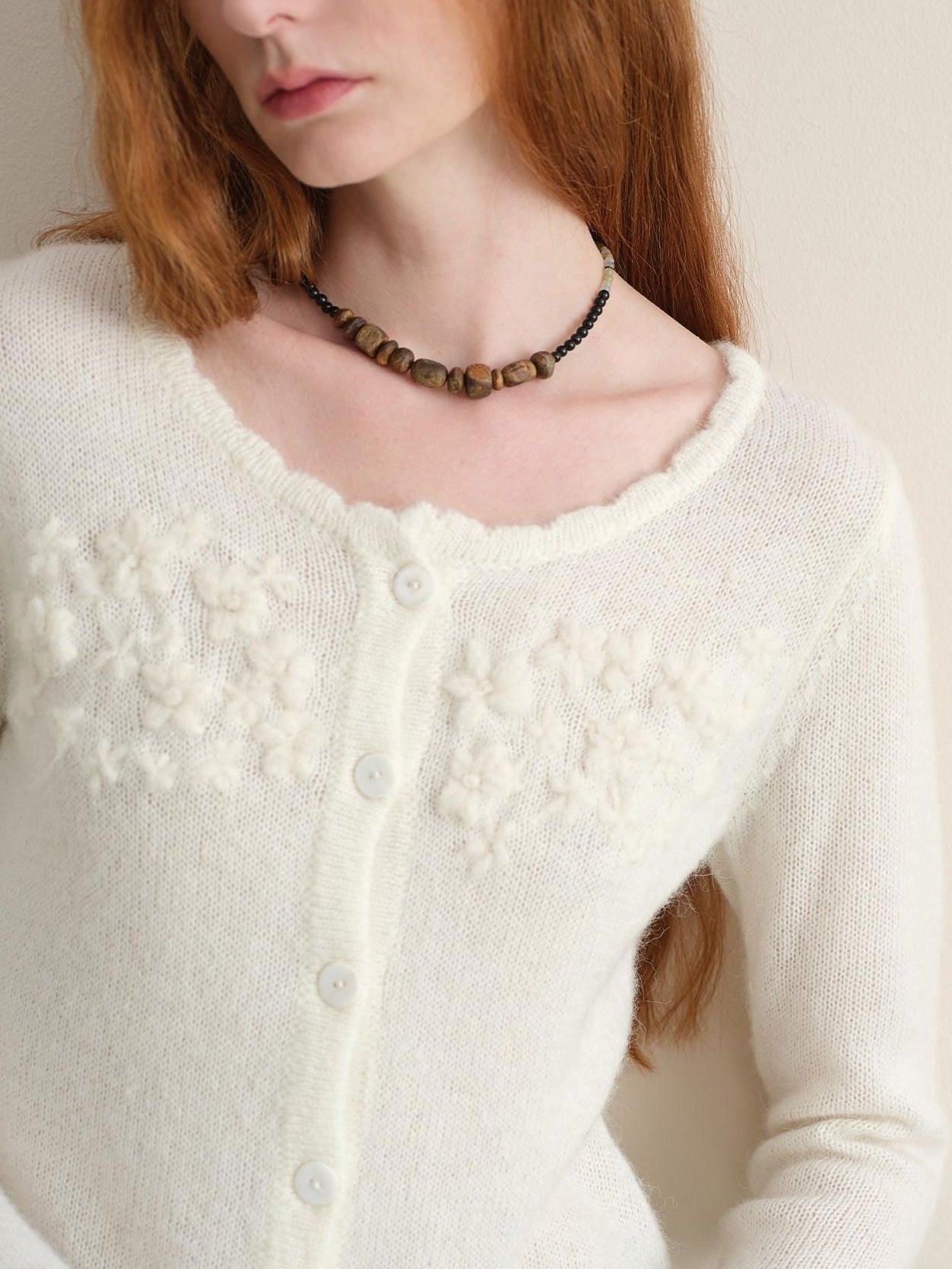 someonesometimes Hand Crochet Wool Floral Scallop Edge Casual Crewneck Button Women Cardigans