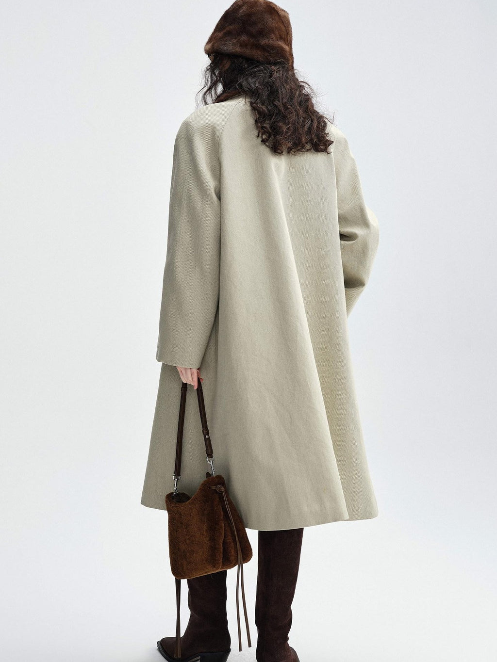audreyyang Warm Thick Lapel Patchwork Slavic Loose Fit For Women Faux Fur Almond Long Coats
