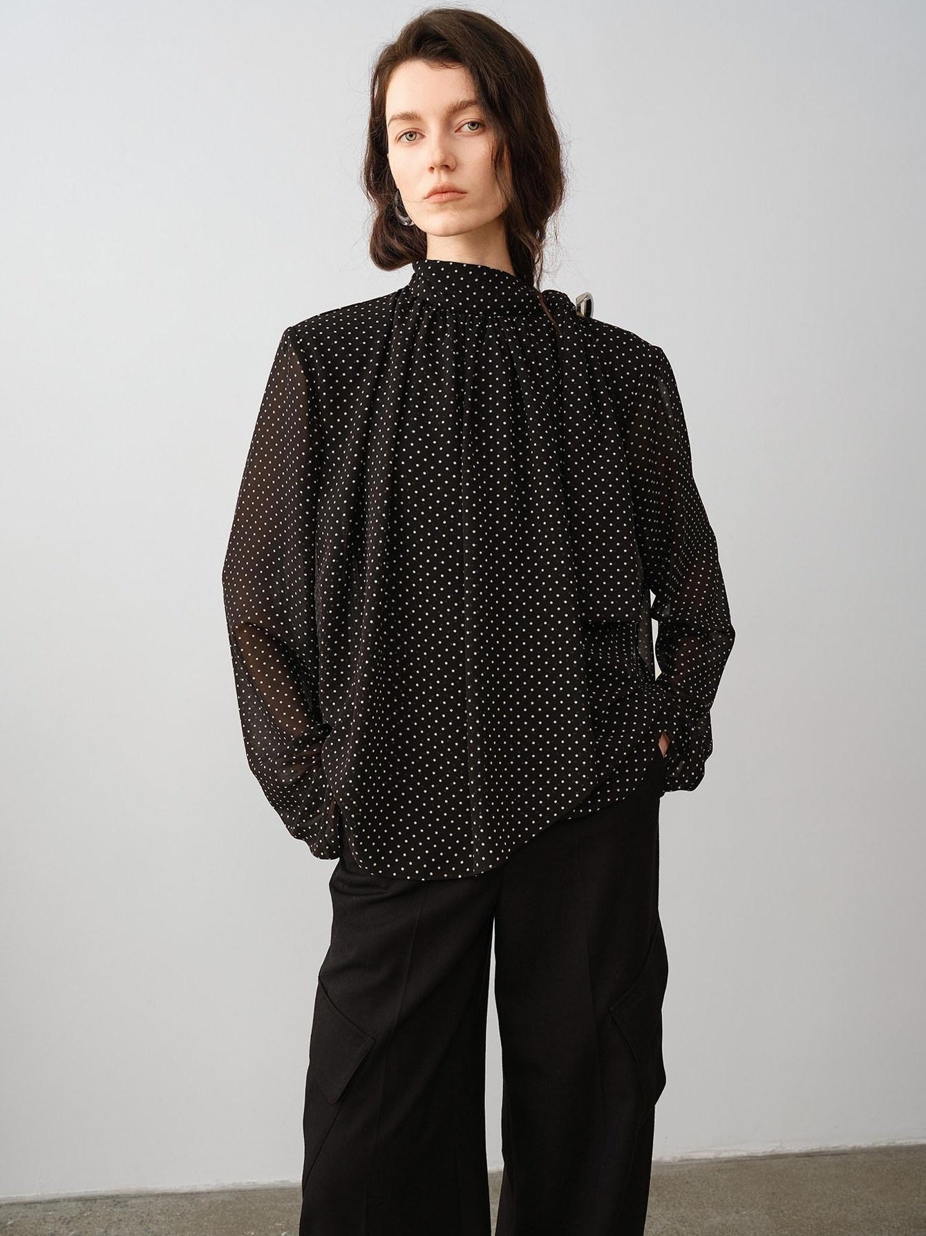 audreyyang Shape Retaining Loose Fit Stand Collar Long Sleeve For Women Polka Dot Blouses
