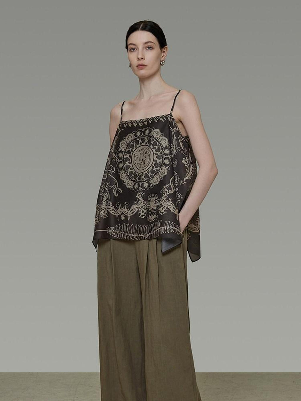 unspoken Resort Print Loose Fit Polyester Tank Women Lightweight Breathable Camisoles