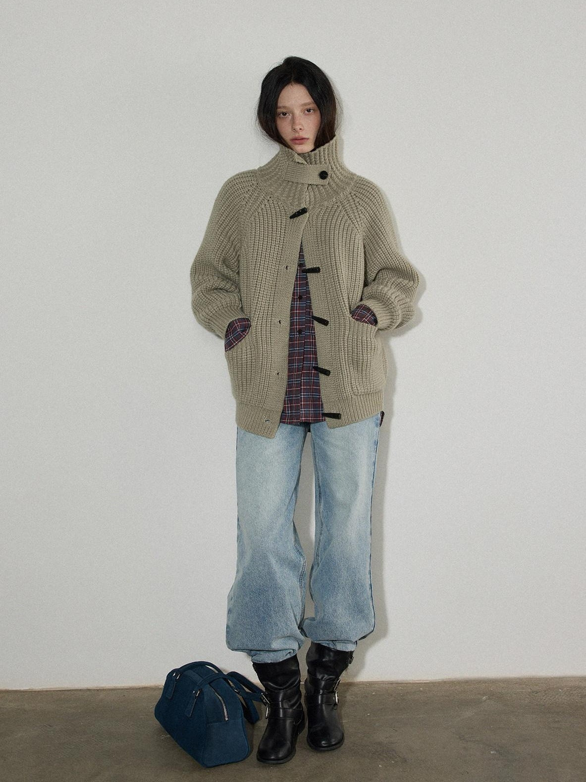 Lofi choose Warm Thick Loose Fit Workwear Button Front Long Sleeve Mid Length Knit Cardigans