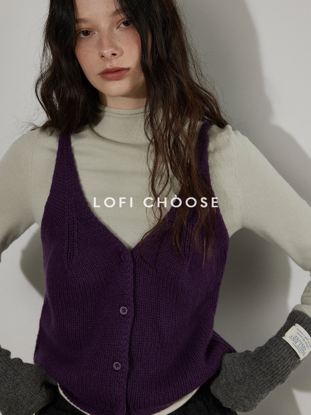 Lofi choose Pure Wool V-neck Cropped Button Front Office Sleeveless Knit Women Vests