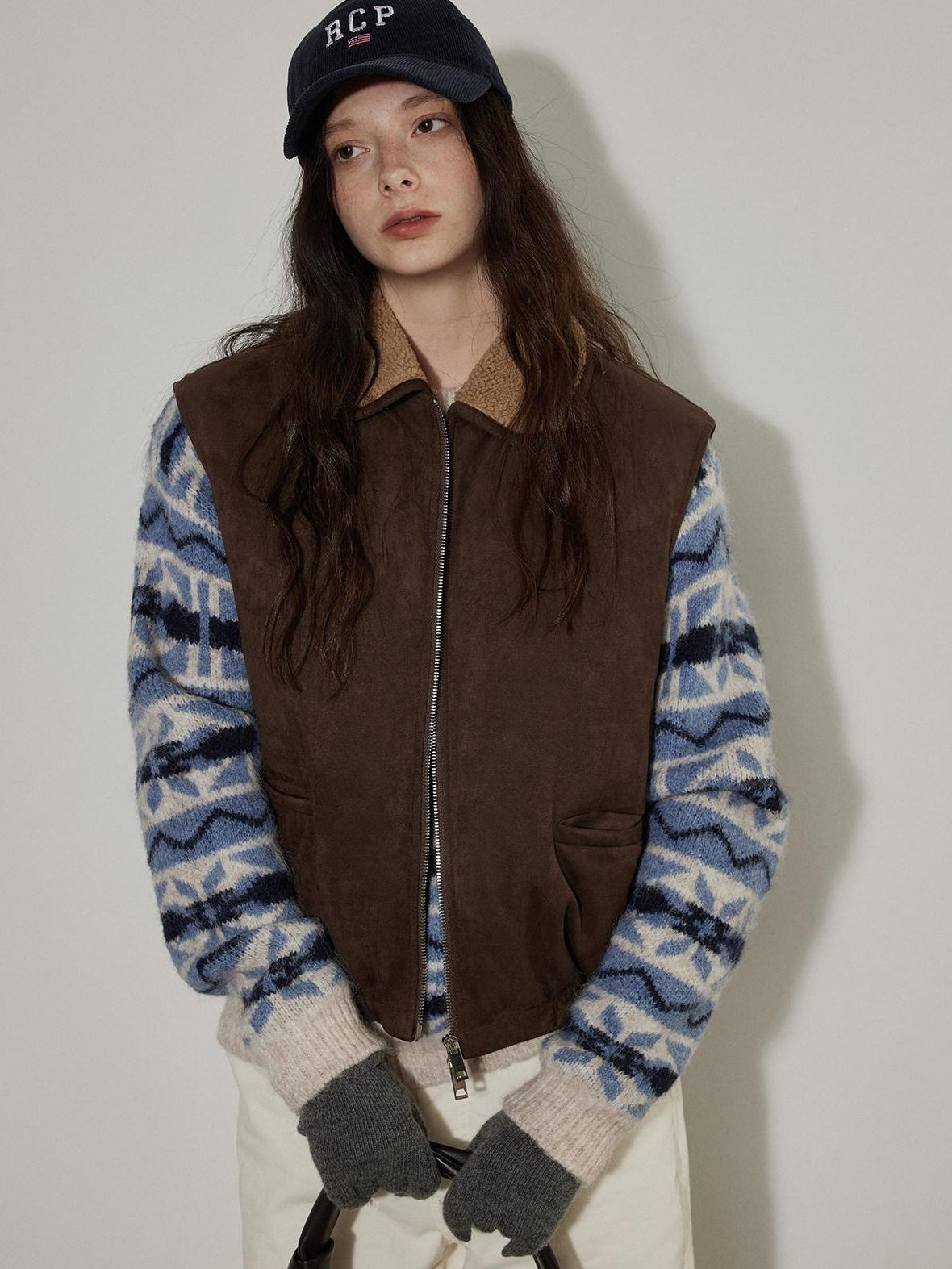 Lofi choose White Duck Down Padded Relaxed Cropped Commuter Collar Puffer Beige Vests
