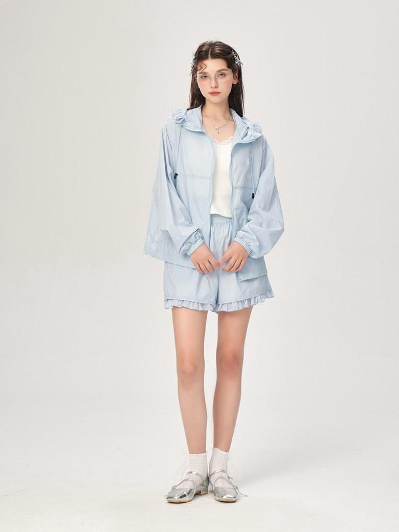 ikyou Upf50+ Breathable Nylon Ruffle Zip Commuter Relaxed Fit Women Top & Shorts Sets