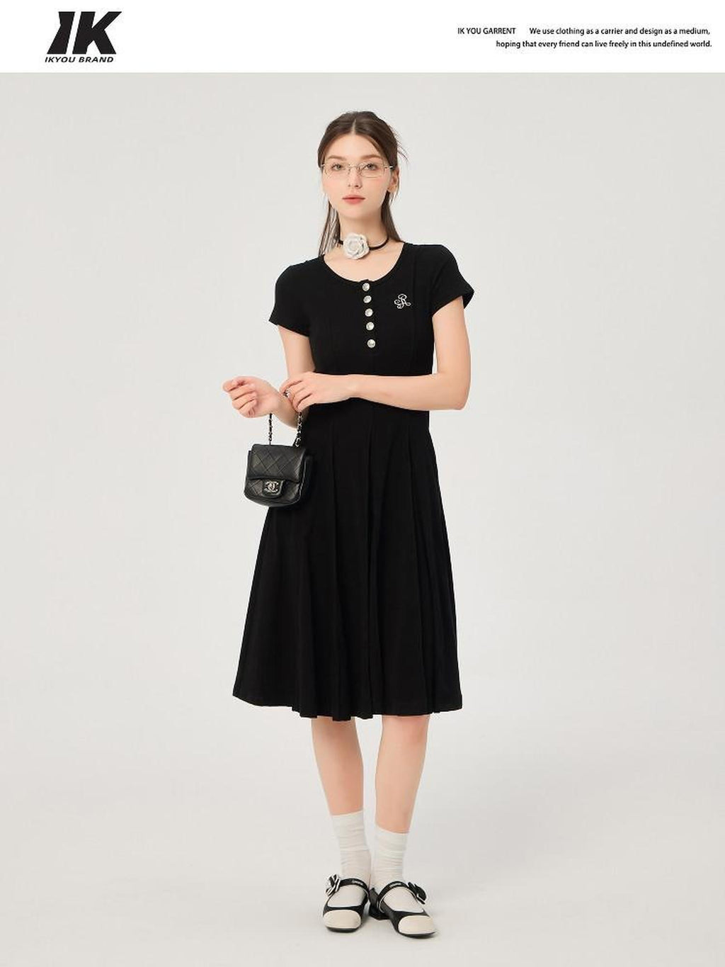 ikyou Soft Stretch Cotton Cinched Waist A Line U Neck Short Sleeve Black Maxi Dresses