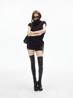 iamxiaa Antique Brass Embossed Buttons Low Waist Women's Twill Slim Short Trousers