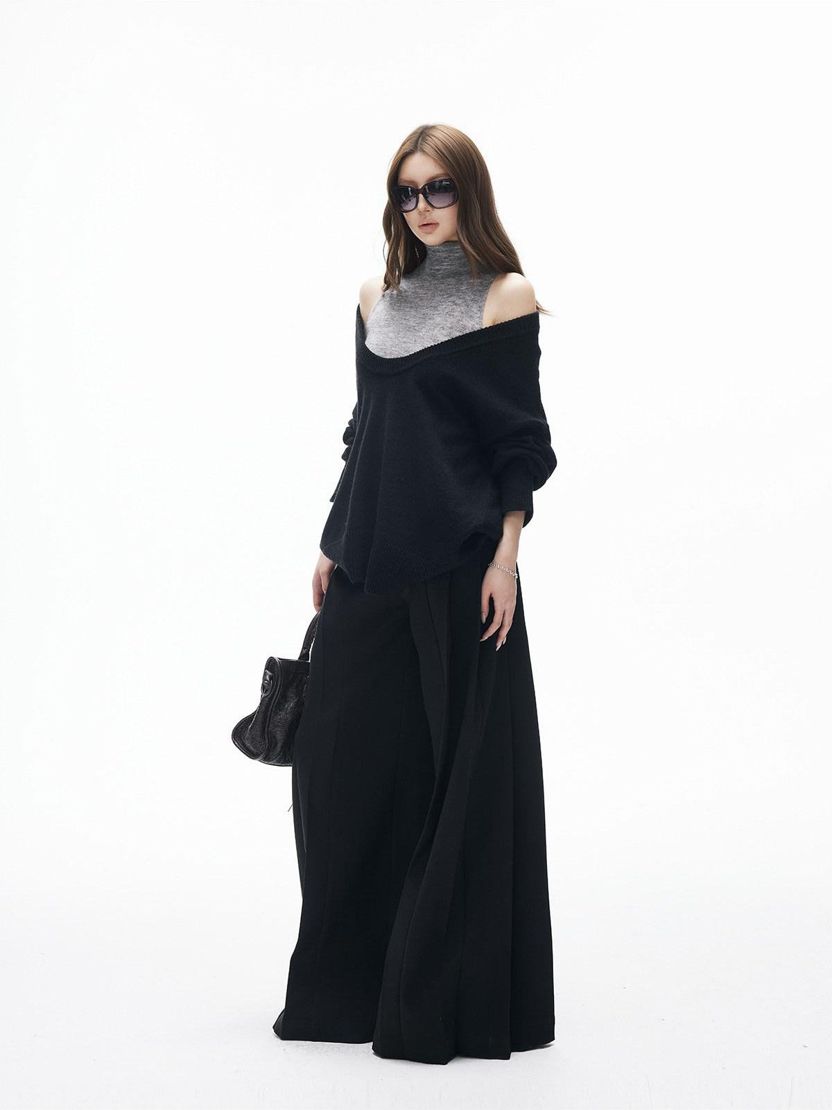iamxiaa Black Gray Colorblock Deep V Women's Knit Stand Collar Vest Top & Skirt Sets