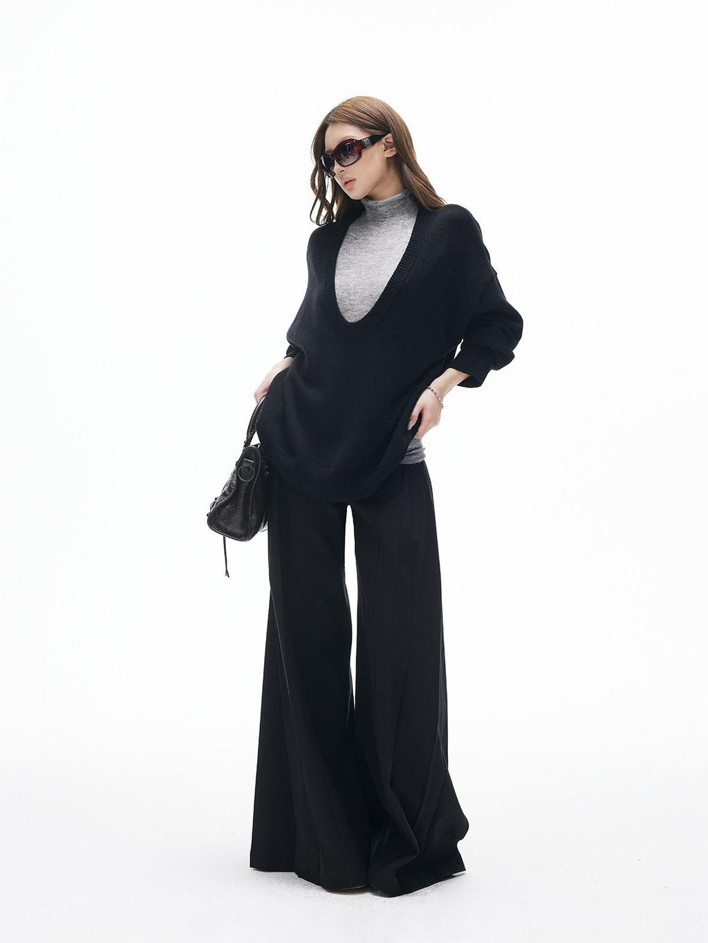 iamxiaa Black Gray Colorblock Deep V Women's Knit Stand Collar Vest Top & Skirt Sets