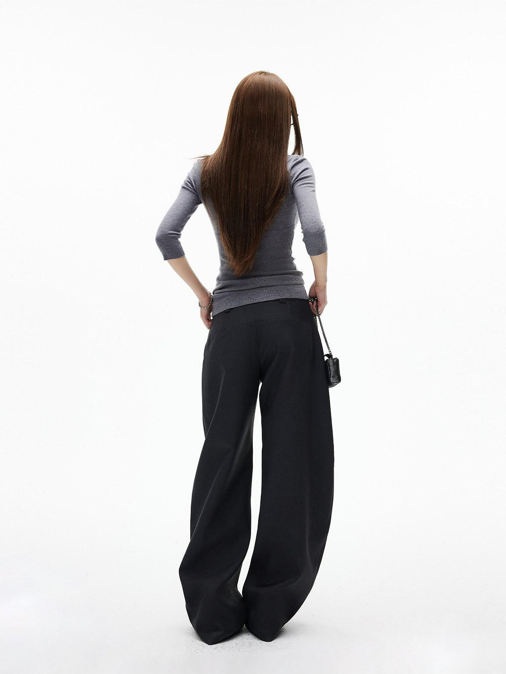 iamxiaa Black Gray Two Tone Structured Pocket Flap Curved Seam Minimalist Women's Chinos