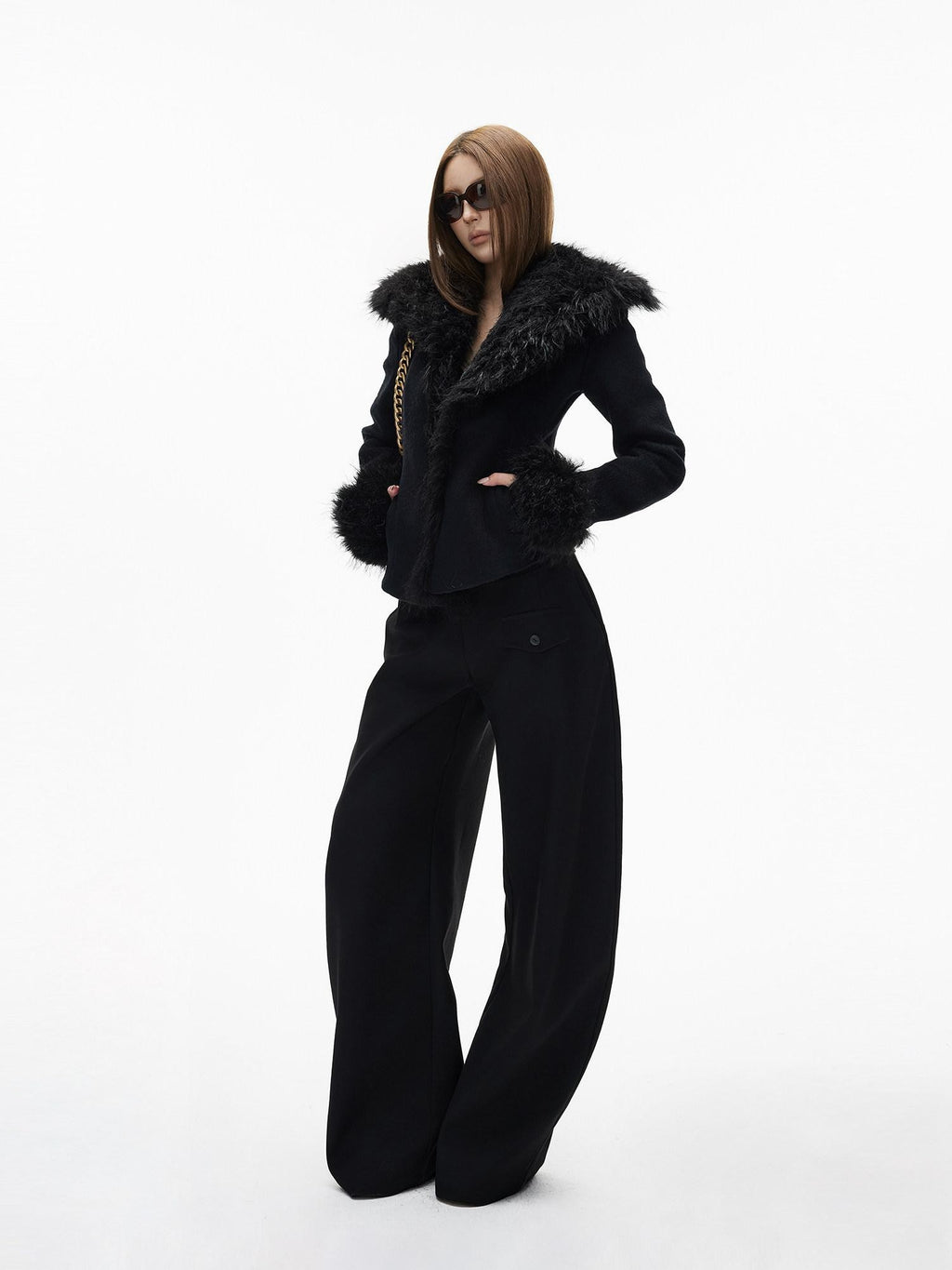 iamxiaa Black Gray Two Tone Structured Pocket Flap Curved Seam Minimalist Women's Chinos