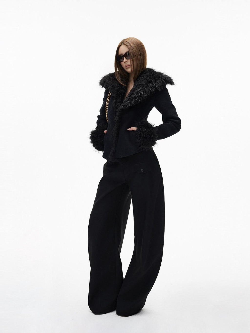 iamxiaa Black Gray Two Tone Structured Pocket Flap Curved Seam Minimalist Women's Chinos