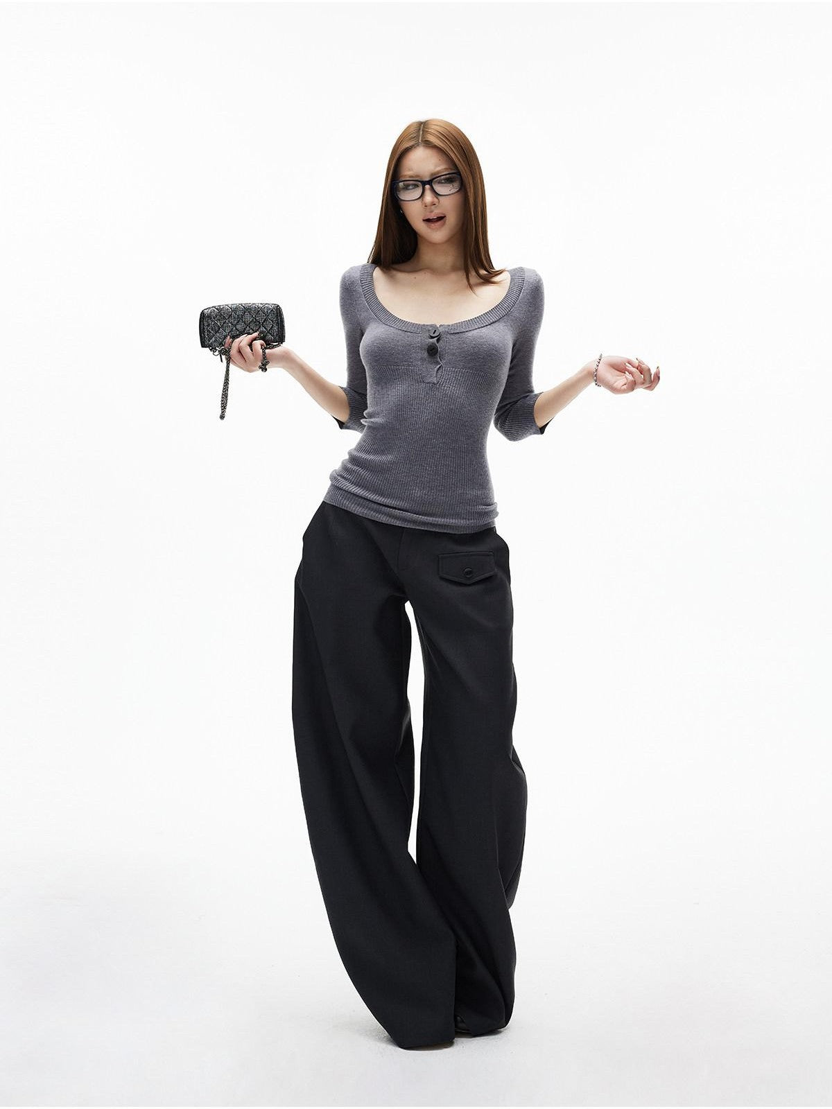 iamxiaa Black Gray Two Tone Structured Pocket Flap Curved Seam Minimalist Women's Chinos