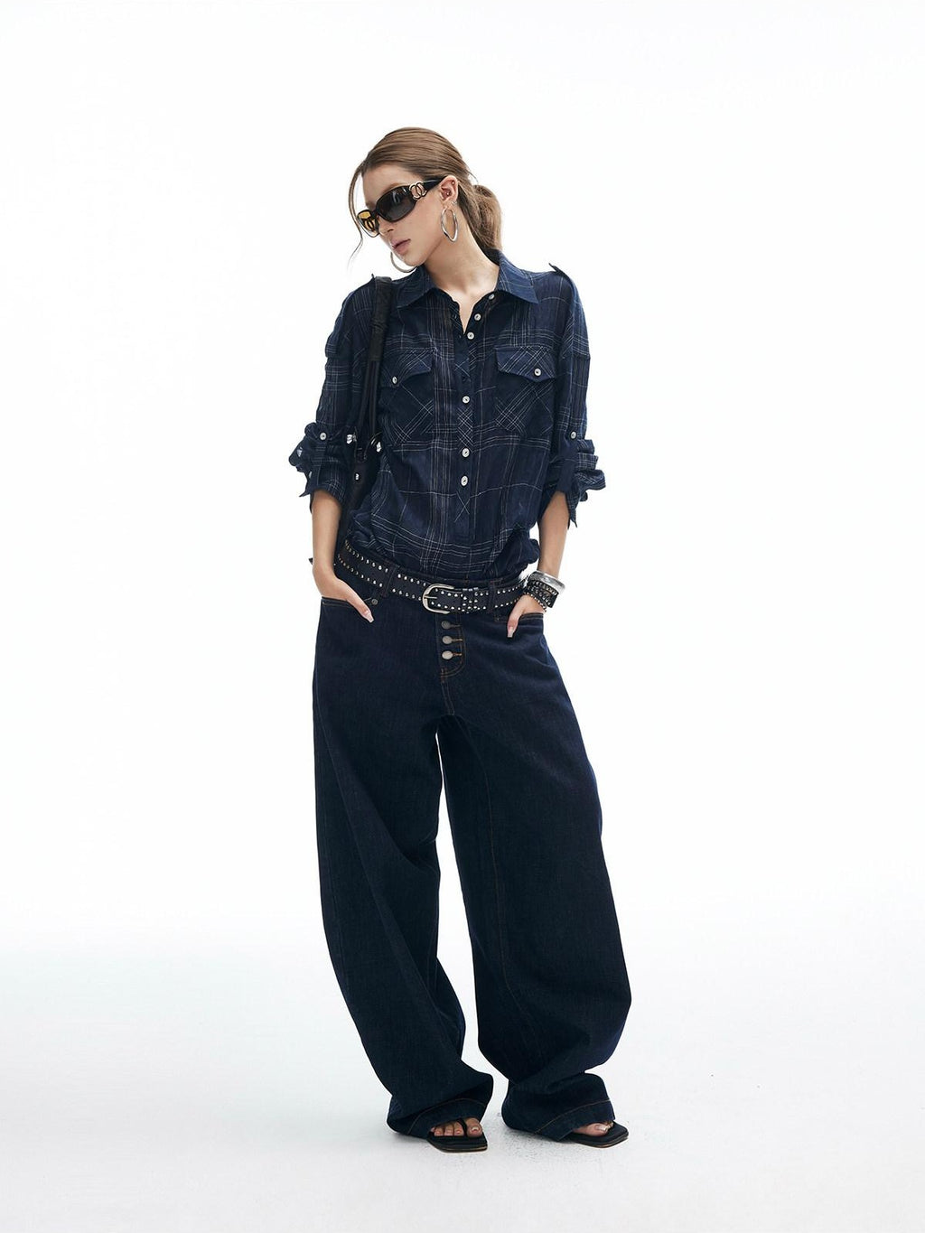 iamxiaa Button Fly Contrast Stitch Curved Cut Women's Raw Denim Wide-leg Jeans