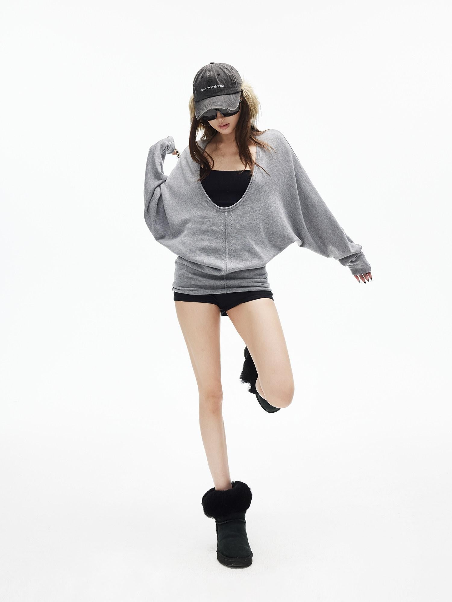 iamxiaa Deep U Neck Center Seam Batwing Women's Silk Wool Blend Long Sleeve T-shirts