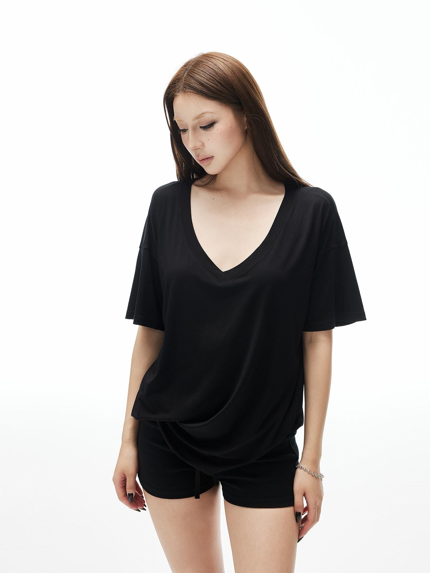 iamxiaa Drapey Deep V Drop Shoulder Women's Loose Slouchy Short Sleeve T-shirts