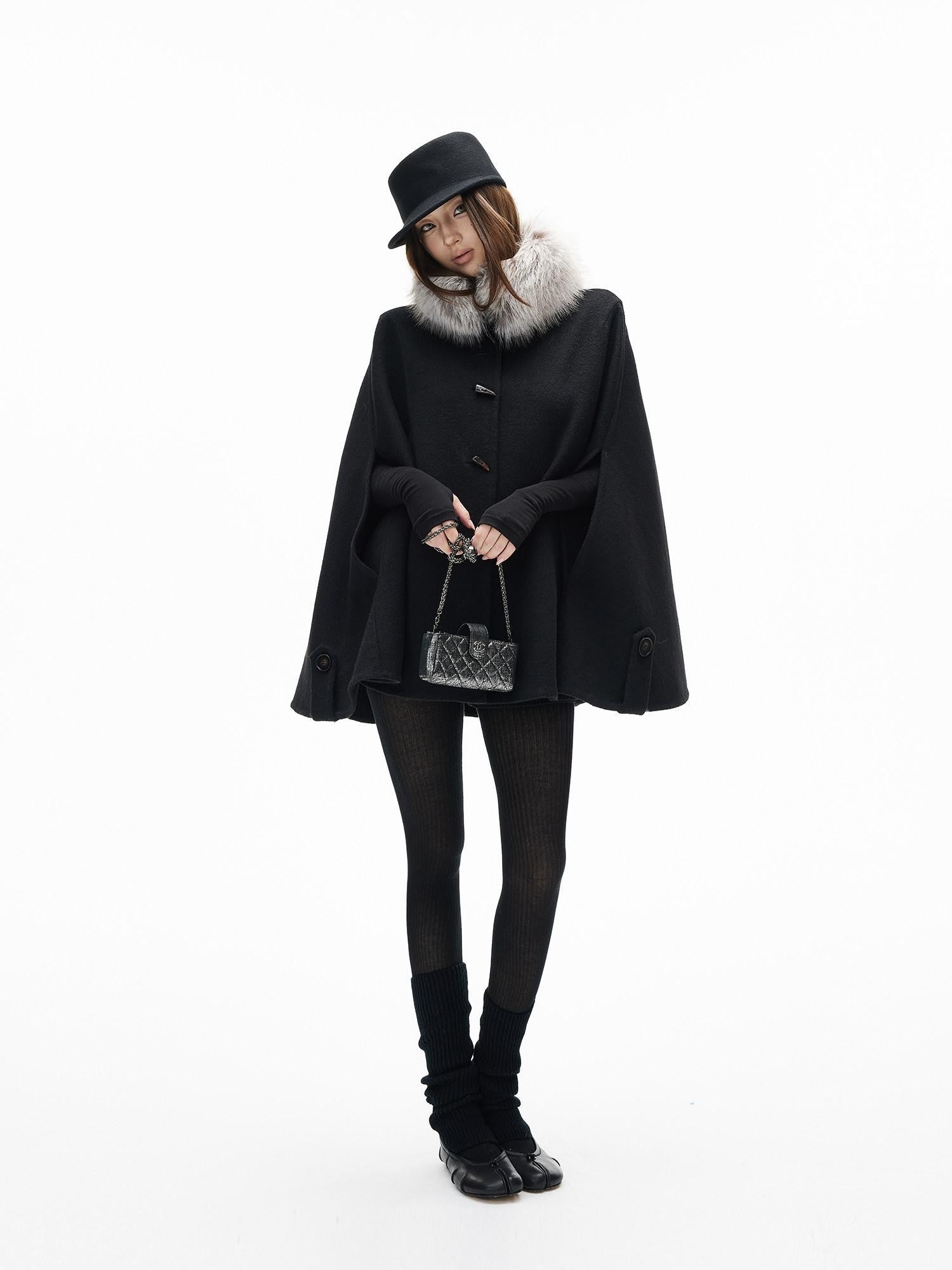 iamxiaa Handmade Double Faced Stand Collar Eco Fur Trim Horn Toggle Women's Wool Ponchos