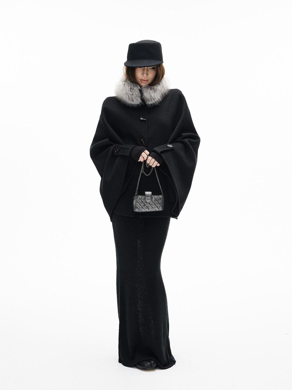 iamxiaa Handmade Double Faced Stand Collar Eco Fur Trim Horn Toggle Women's Wool Ponchos