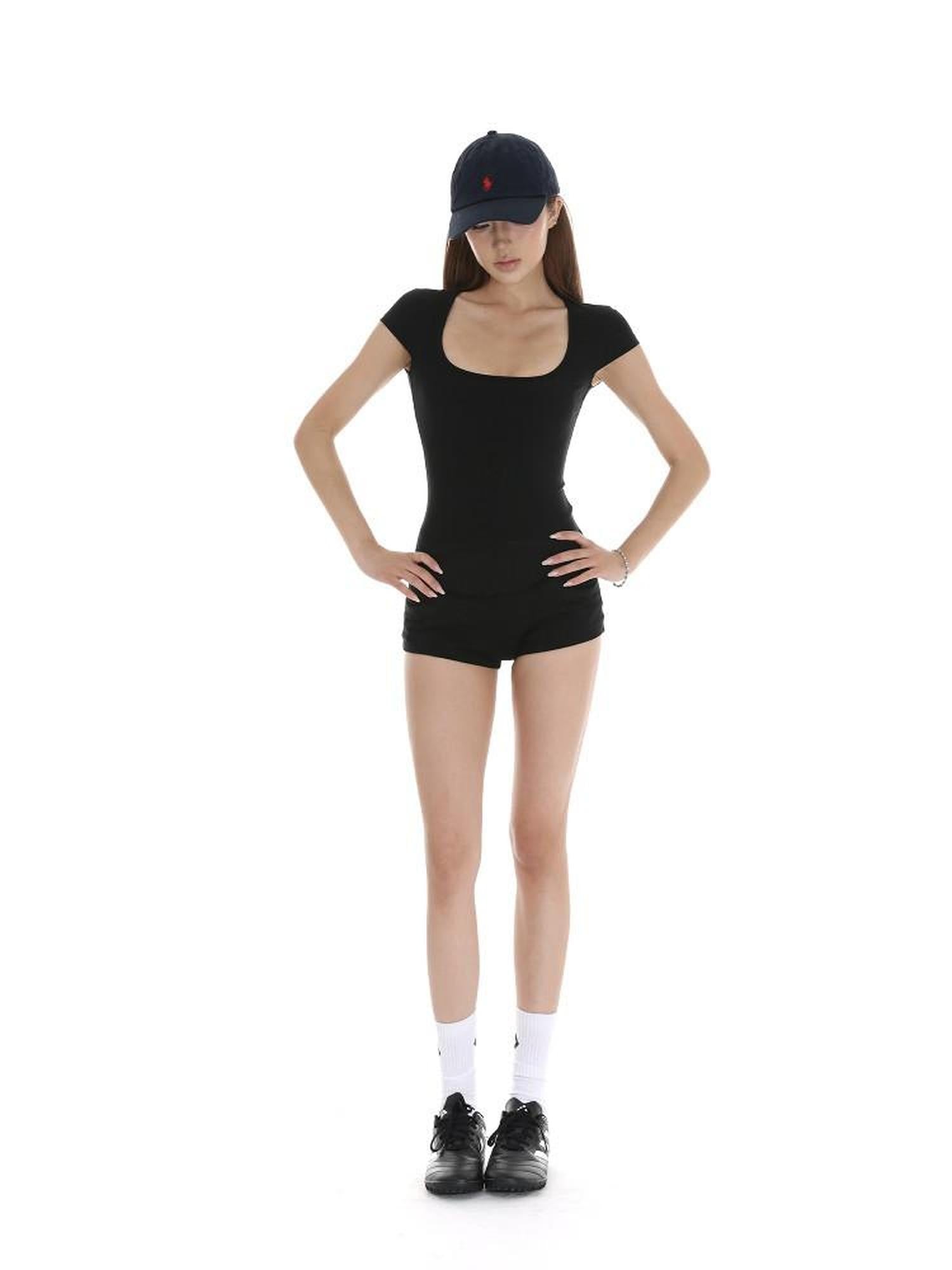 iamxiaa Square U Neck Slim Fit Small Flutter Sleeve Women's Short Sleeve T-shirts