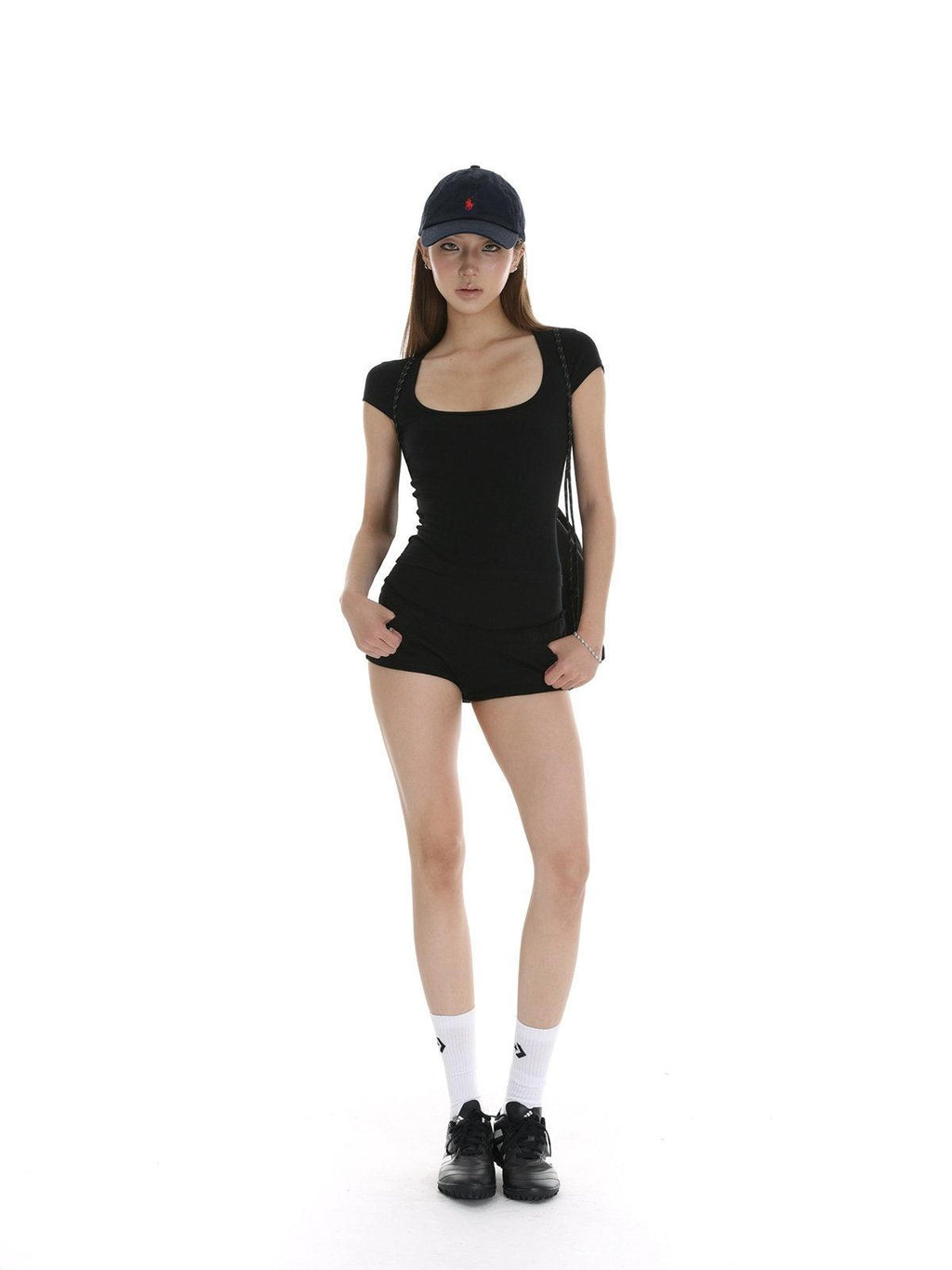 iamxiaa Two Tone Ribbed Panel Fold Over Cuff Slim Hip Hugging Women's Short Trousers