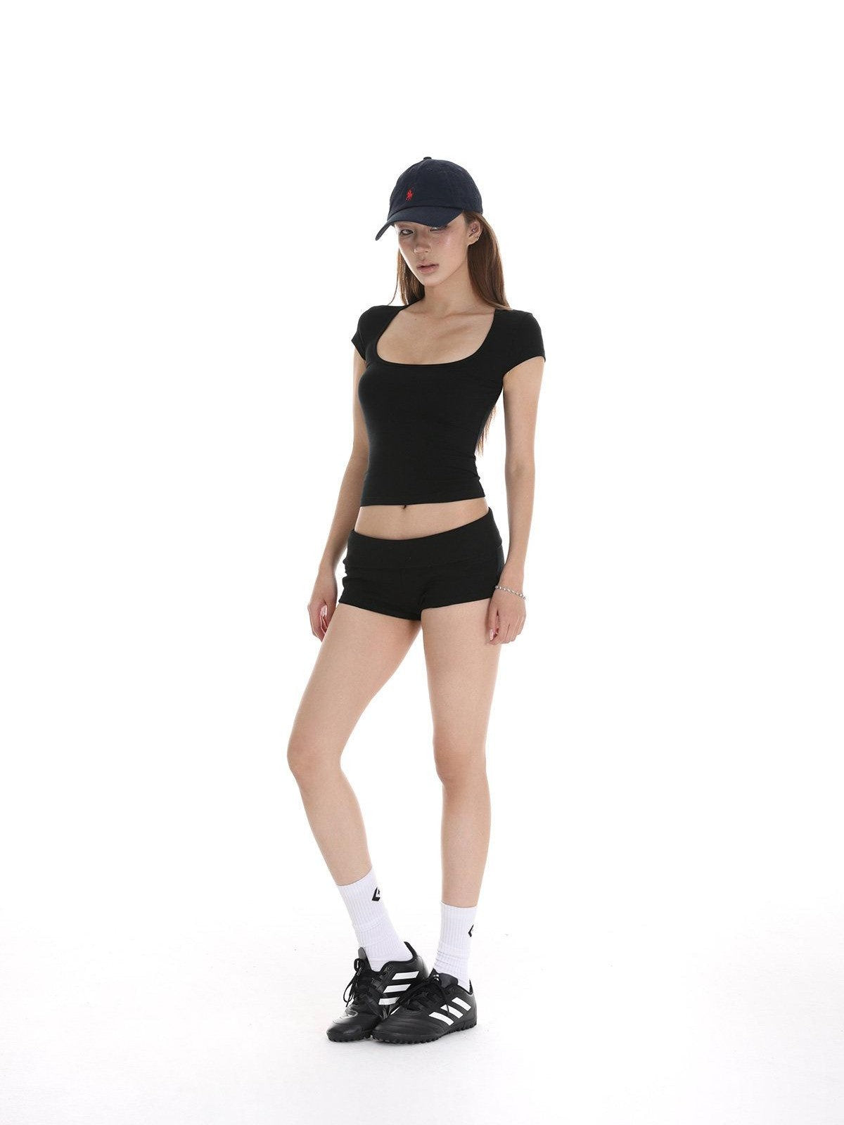 iamxiaa Two Tone Ribbed Panel Fold Over Cuff Slim Hip Hugging Women's Short Trousers