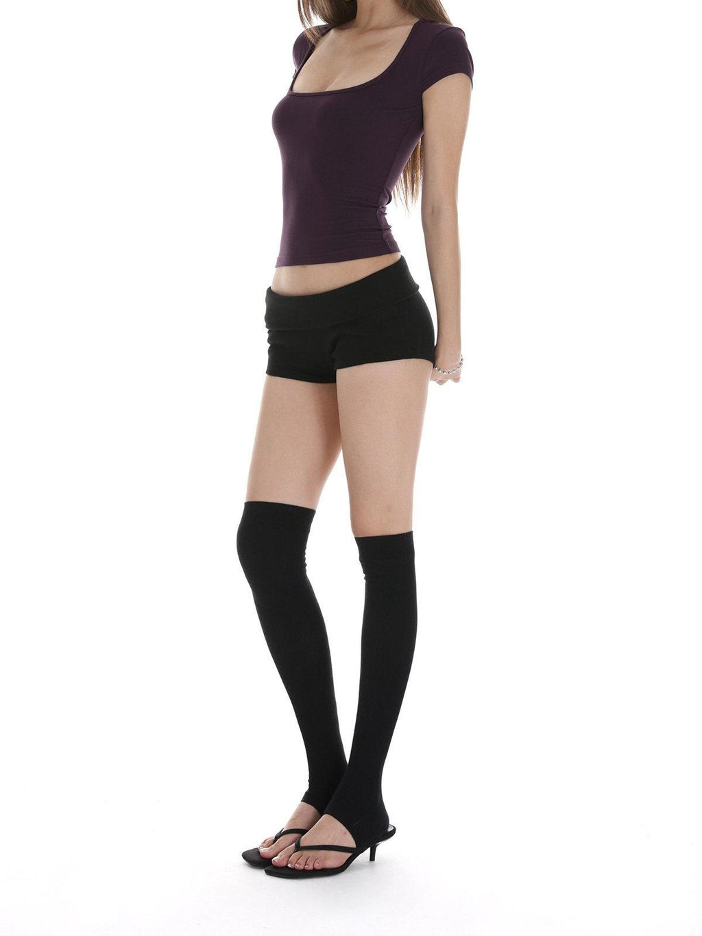 iamxiaa Two Tone Ribbed Panel Fold Over Cuff Slim Hip Hugging Women's Short Trousers