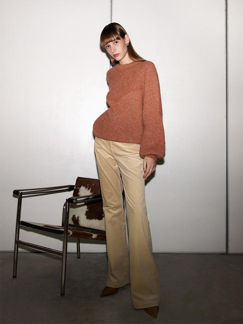 someonesometimes 100 Percent Cotton Commuter Low Waist Micro Flare Light Camel Ladies Pants
