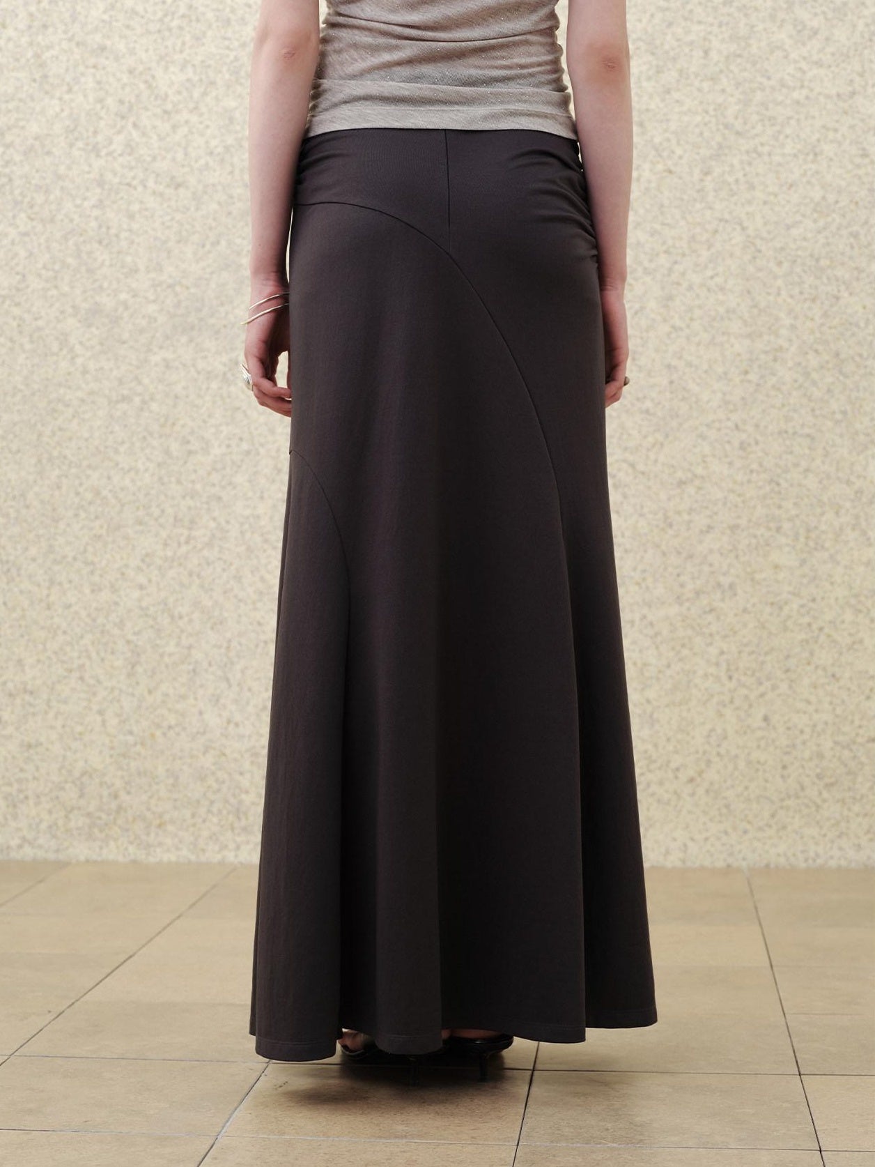 someonesometimes High Waist Streamline Slim Cotton Lyocell Mix Back Zip Fishtail Skirt