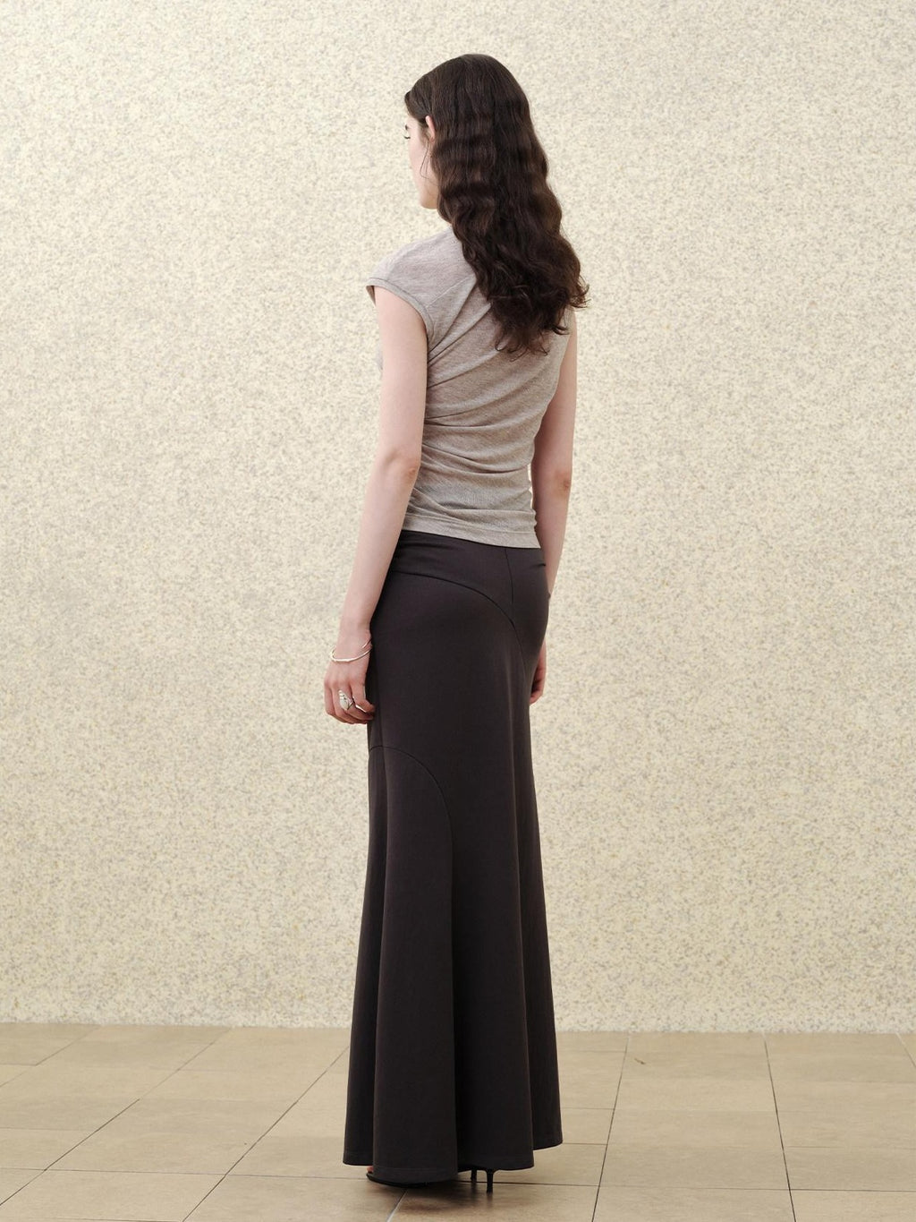 someonesometimes High Waist Streamline Slim Cotton Lyocell Mix Back Zip Fishtail Skirt